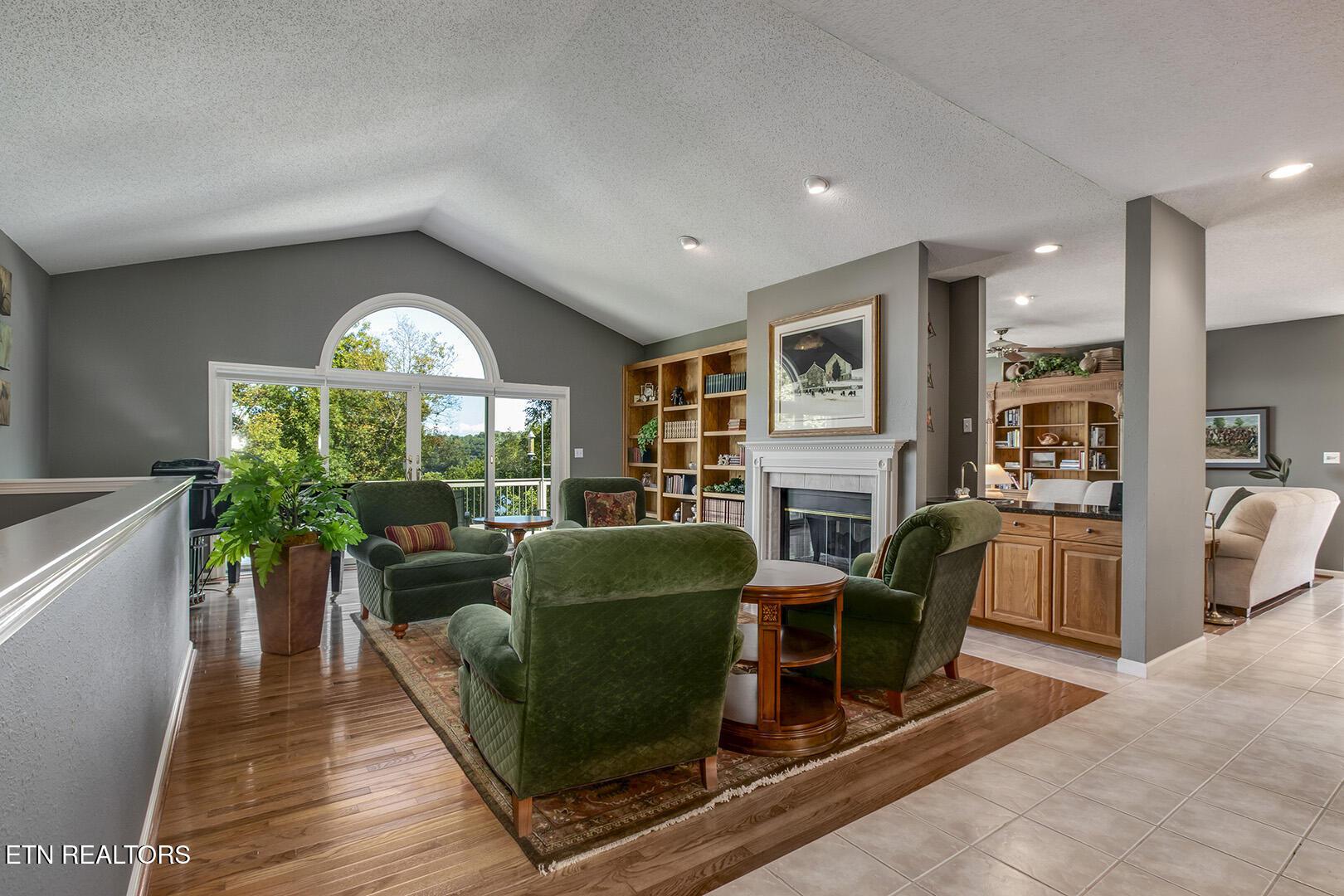 410 Catoosa Lane, Loudon, TN - Fort Loudoun and Tellico Lake Real Estate - Image# 8