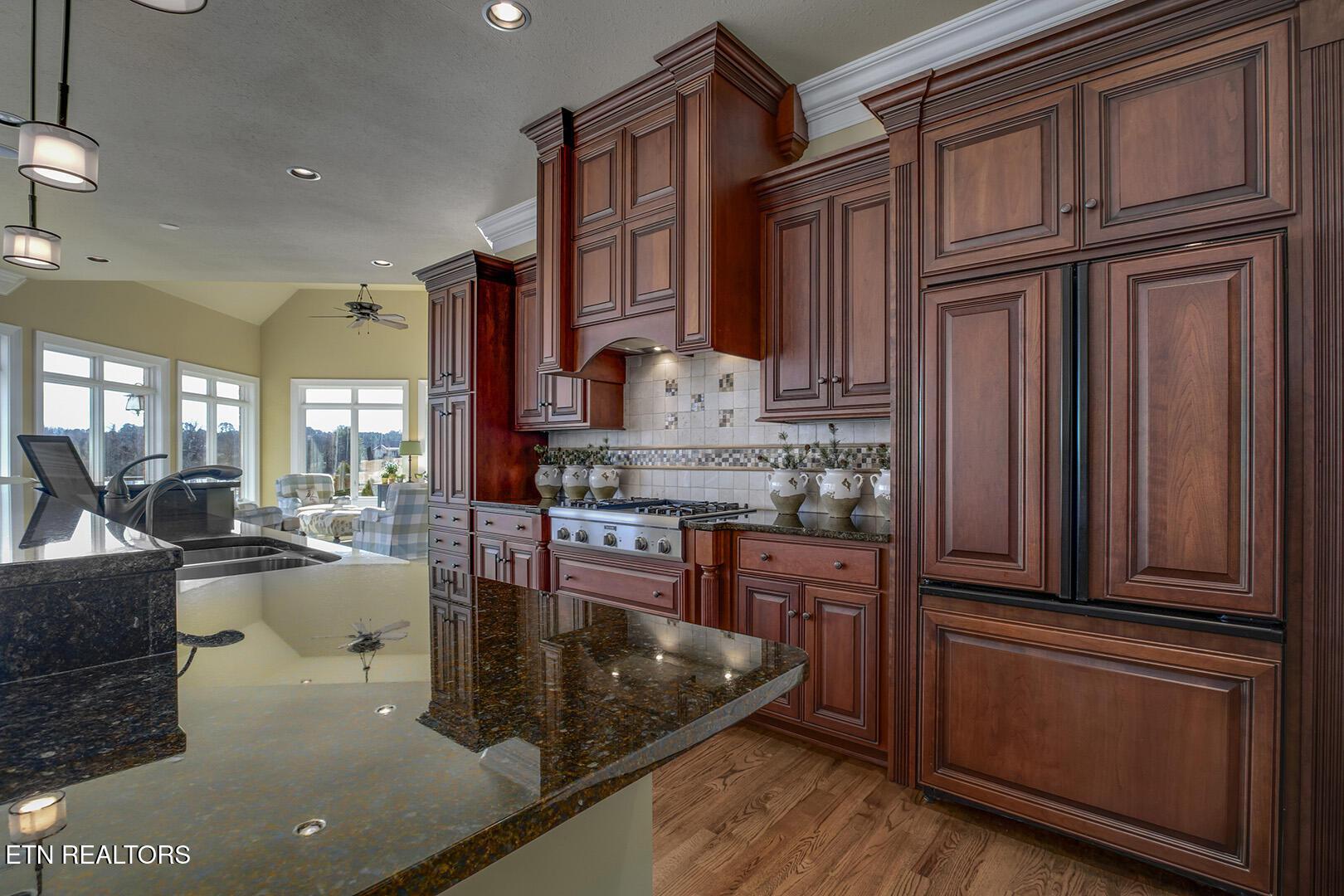 204 Tuscarora Lane, Loudon, TN - Fort Loudoun and Tellico Lake Real Estate - Image# 16