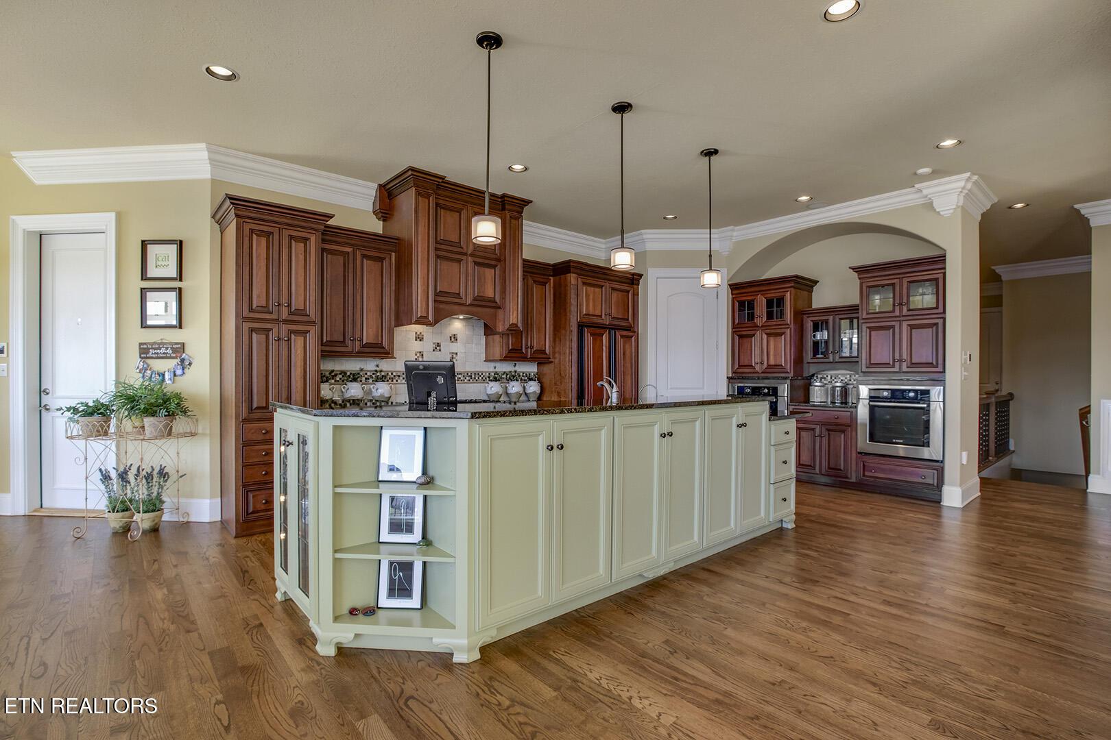 204 Tuscarora Lane, Loudon, TN - Fort Loudoun and Tellico Lake Real Estate - Image# 18