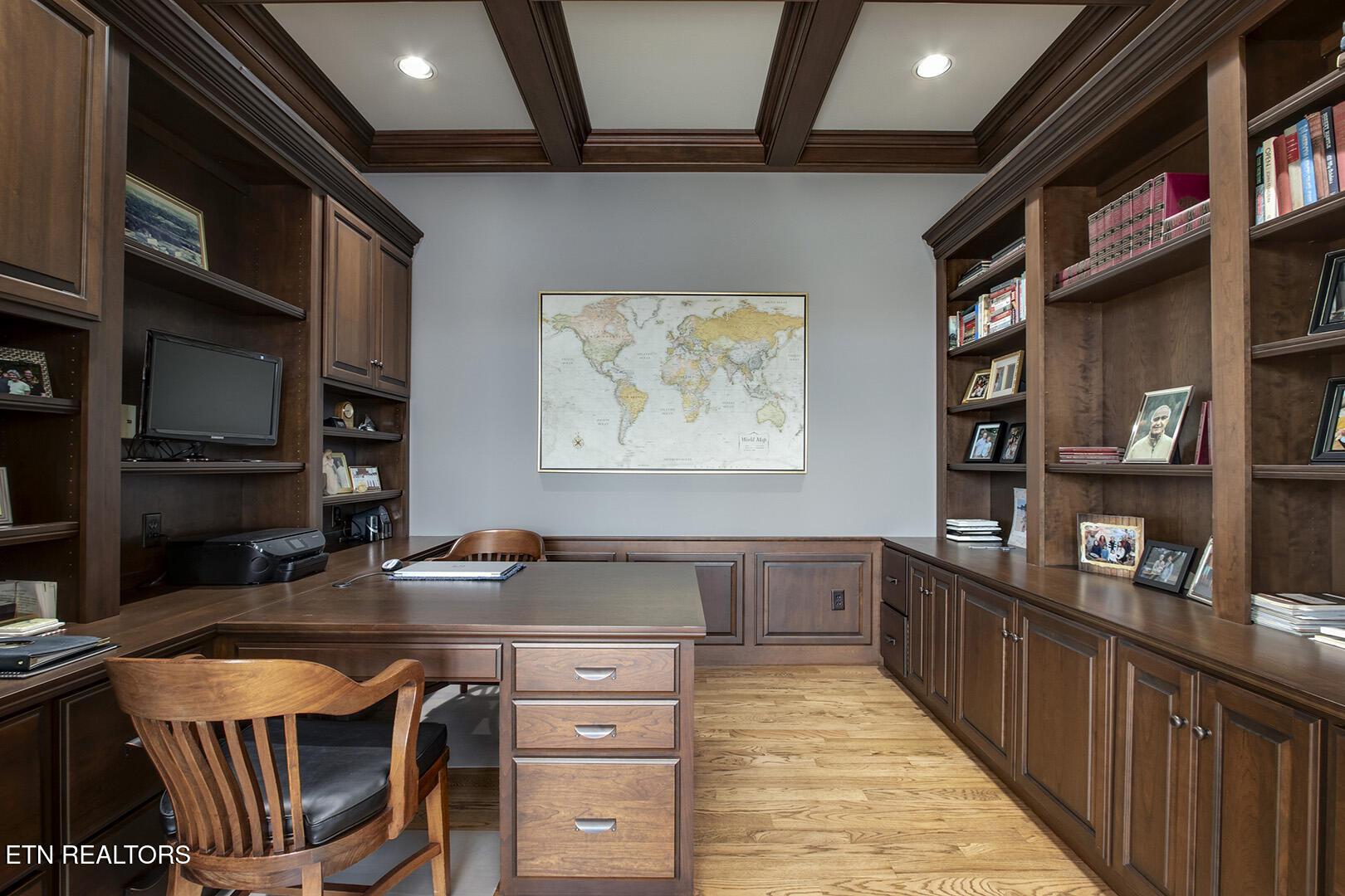 204 Tuscarora Lane, Loudon, TN - Fort Loudoun and Tellico Lake Real Estate - Image# 24