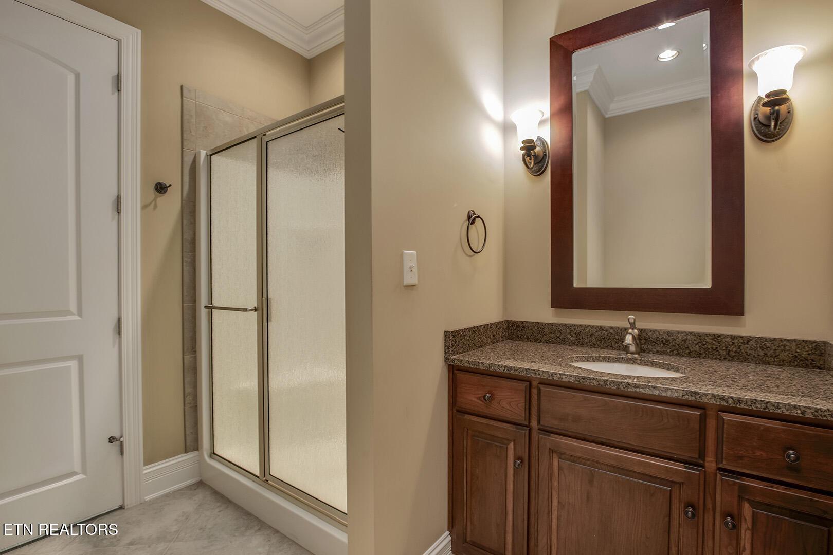 204 Tuscarora Lane, Loudon, TN - Fort Loudoun and Tellico Lake Real Estate - Image# 53