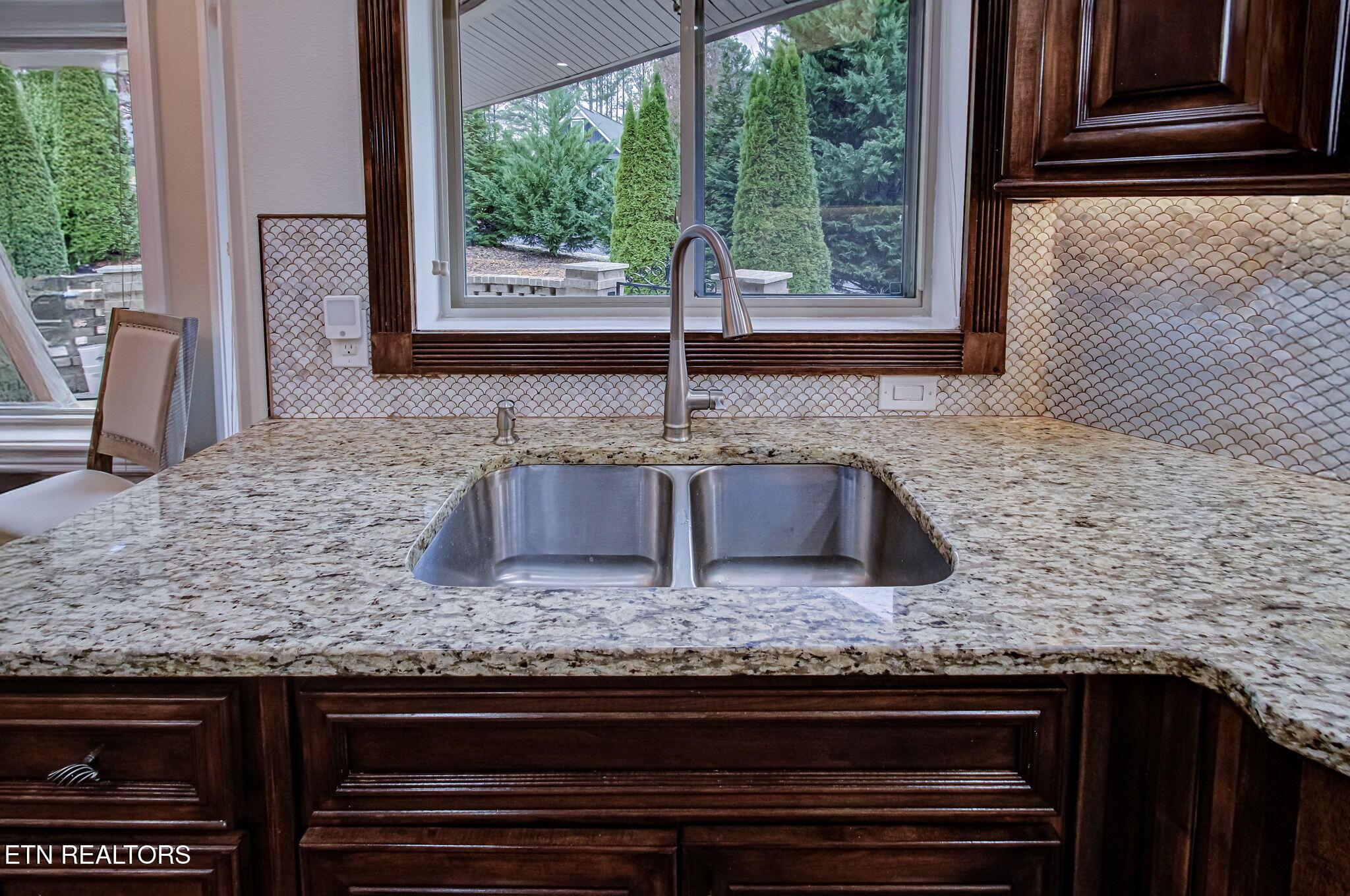 604 Tanasi Lane, Loudon, TN - Fort Loudoun and Tellico Lake Real Estate - Image# 14