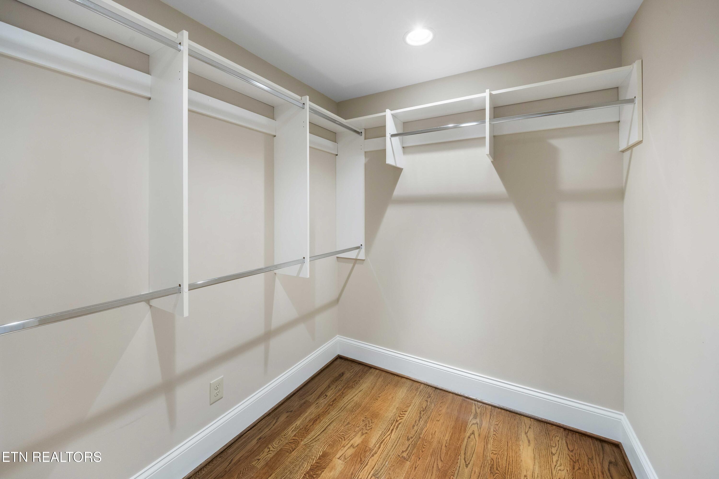 1403 Charlottesville Blvd, Knoxville, TN - Fort Loudoun and Tellico Lake Real Estate - Image# 18