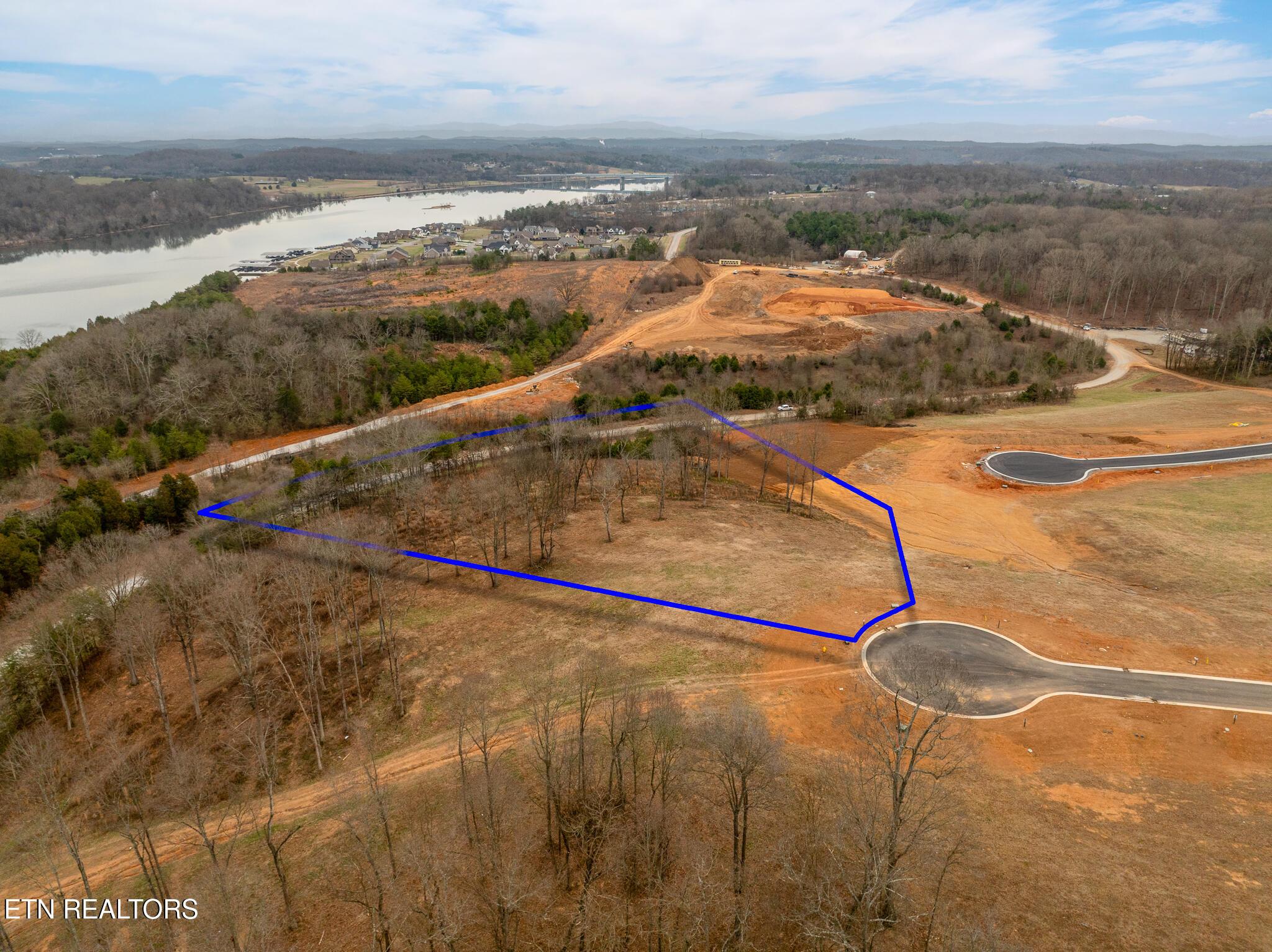 5720 Old Dogwood Tr, Loudon, TN - Fort Loudoun and Tellico Lake Real Estate - Image# 13