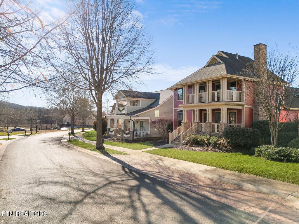 748 Bobcat Run Drive, Loudon, TN - Fort Loudoun and Tellico Lake Real Estate - Image# 2