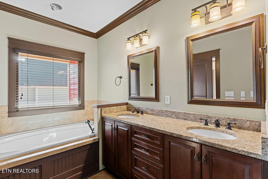 748 Bobcat Run Drive, Loudon, TN - Fort Loudoun and Tellico Lake Real Estate - Image# 14