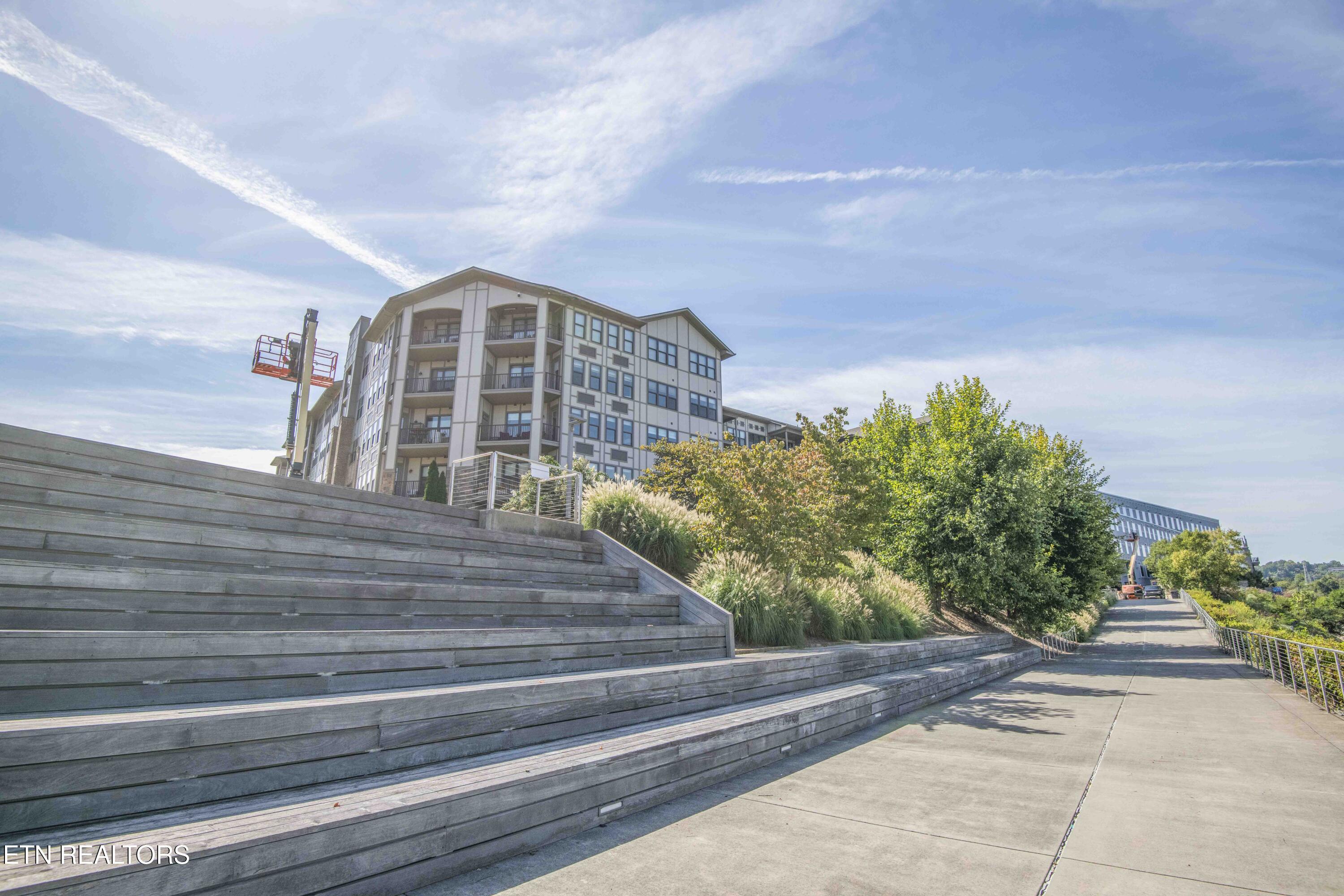 445 W Blount Ave, Knoxville, TN - Fort Loudoun and Tellico Lake Real Estate - Image# 53