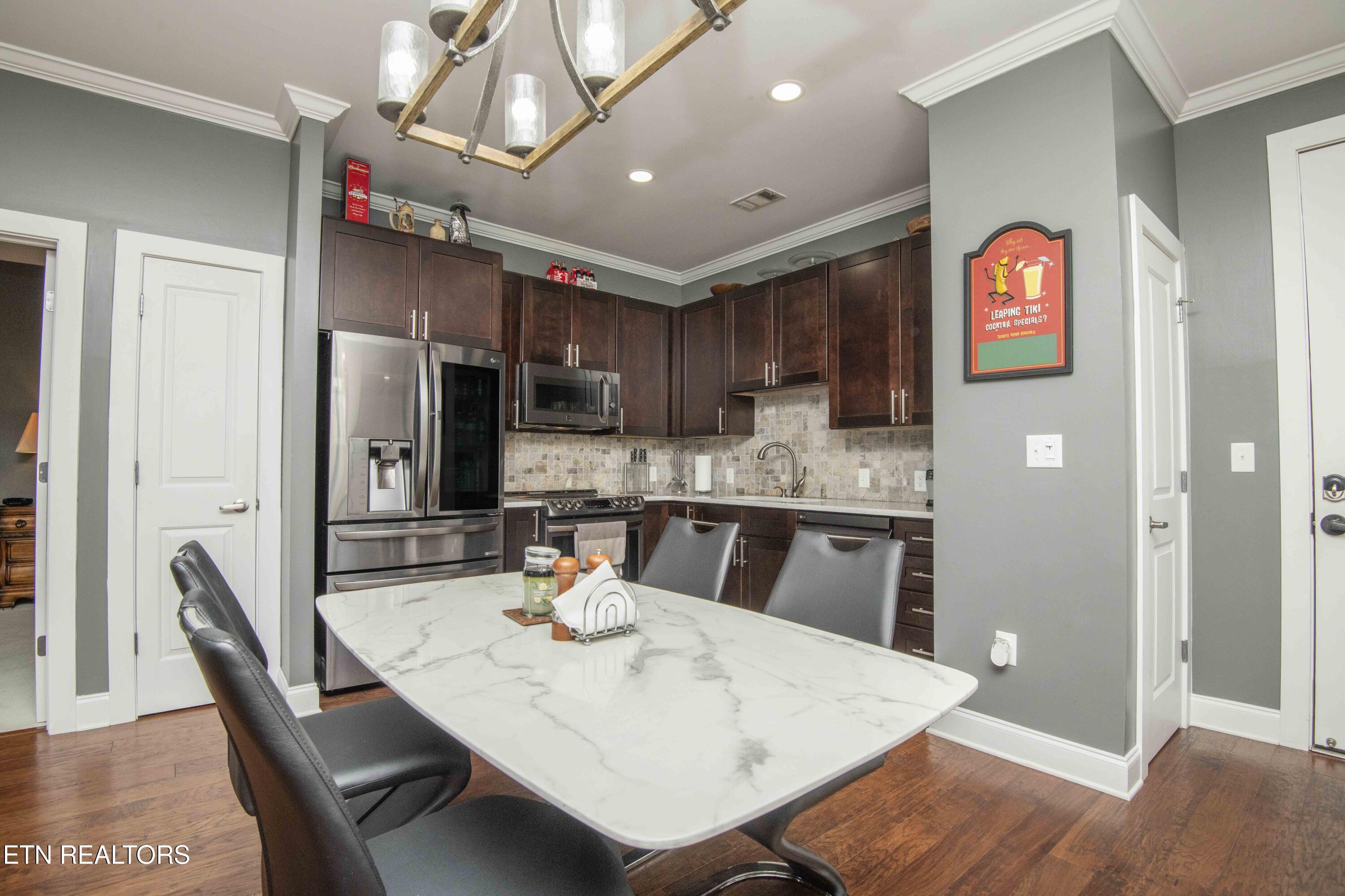 445 W Blount Ave, Knoxville, TN - Fort Loudoun and Tellico Lake Real Estate - Image# 10