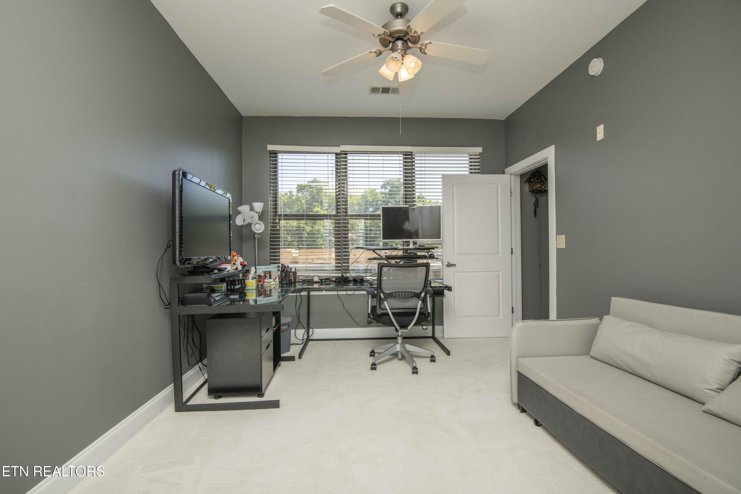 445 W Blount Ave, Knoxville, TN - Fort Loudoun and Tellico Lake Real Estate - Image# 34