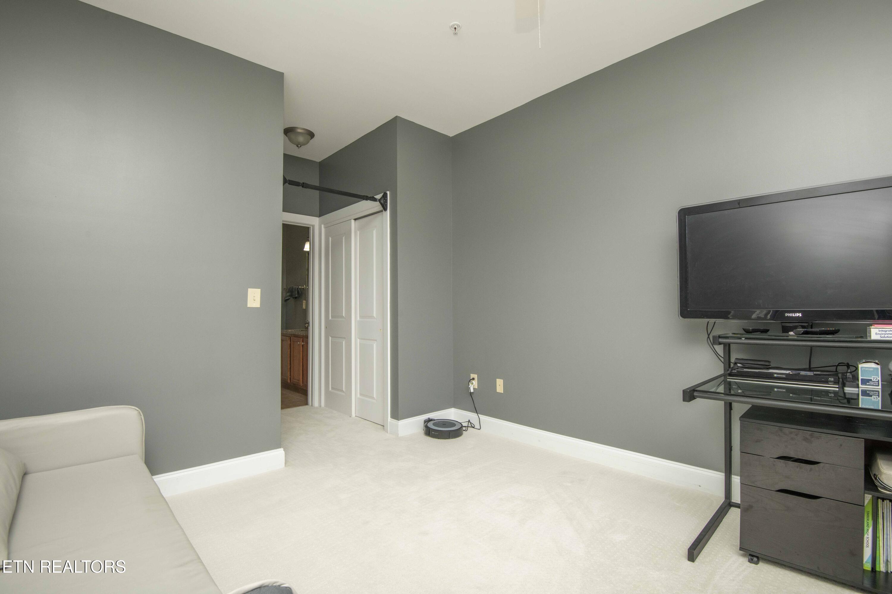 445 W Blount Ave, Knoxville, TN - Fort Loudoun and Tellico Lake Real Estate - Image# 32