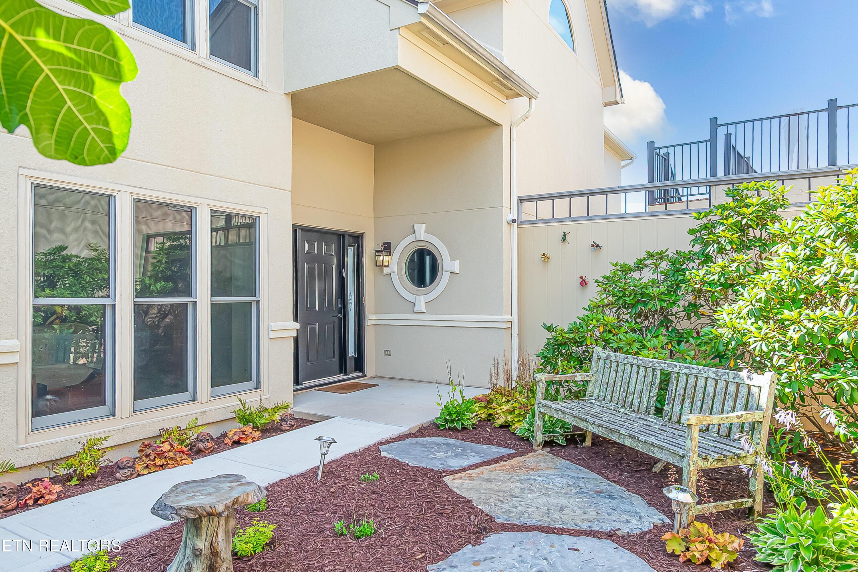 3445 Commodore Point, Knoxville, TN - Fort Loudoun and Tellico Lake Real Estate - Image# 1