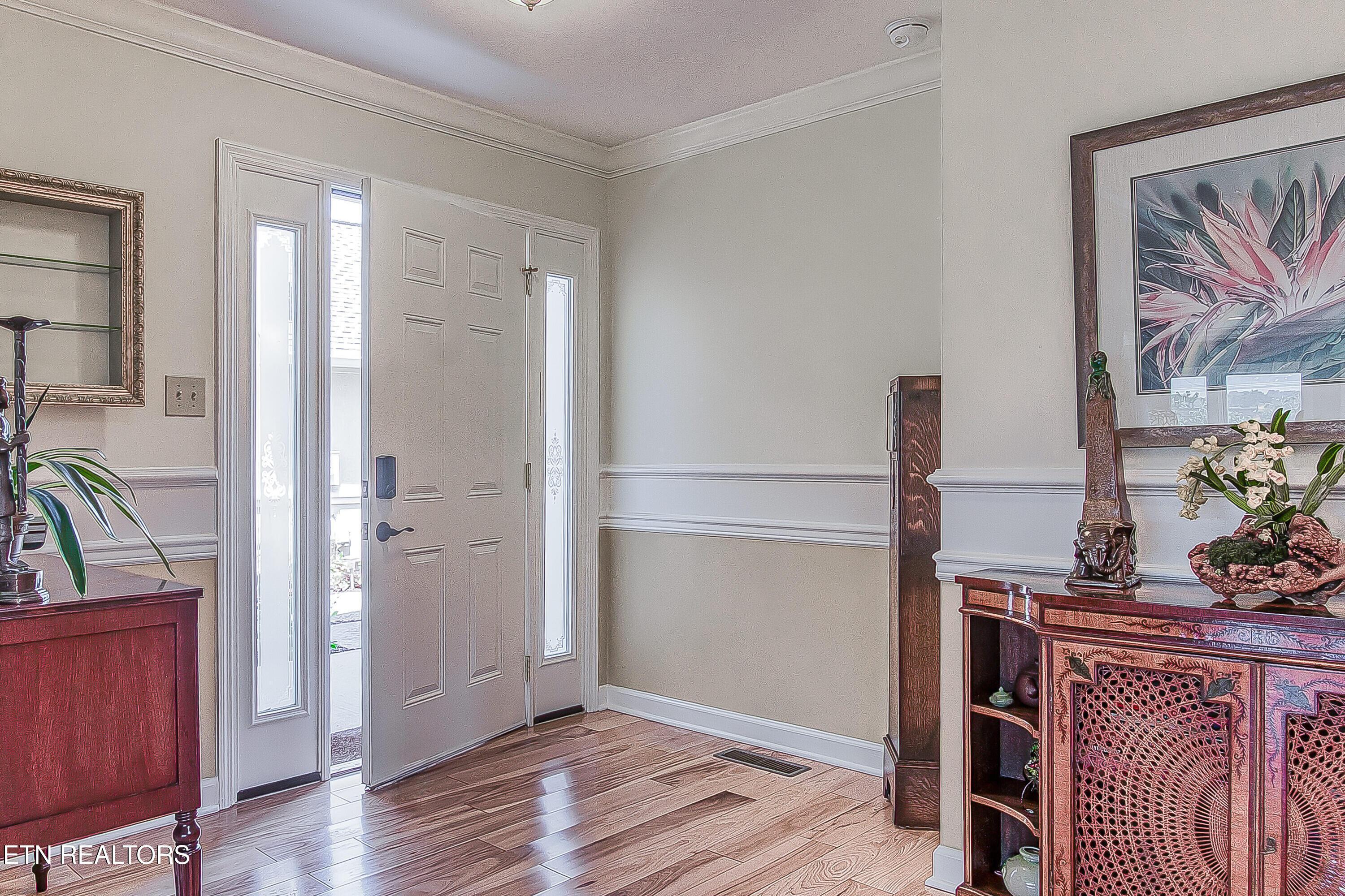 3445 Commodore Point, Knoxville, TN - Fort Loudoun and Tellico Lake Real Estate - Image# 2