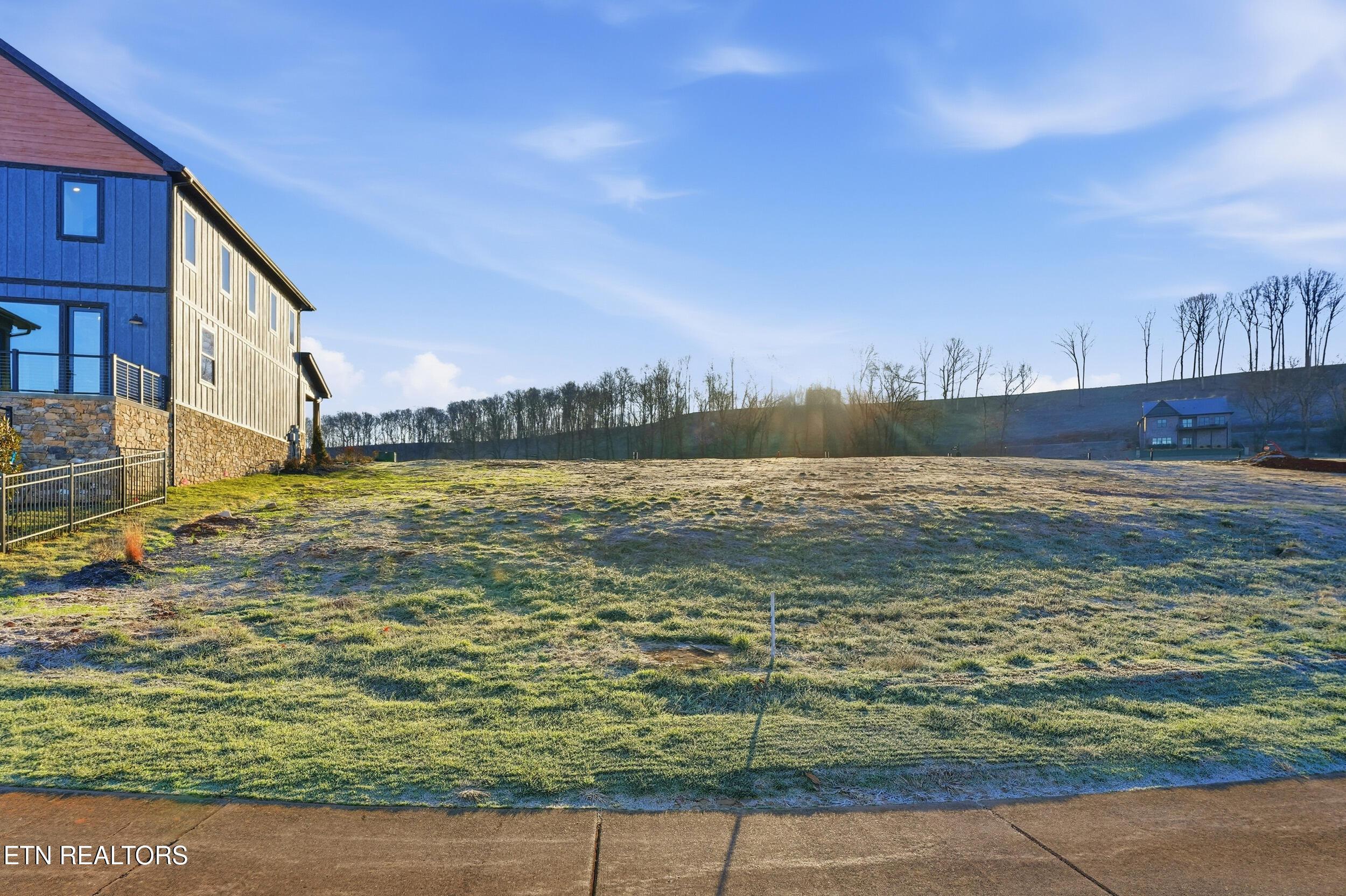 343 Black Bear Circle, Loudon, TN - Fort Loudoun and Tellico Lake Real Estate - Image# 8