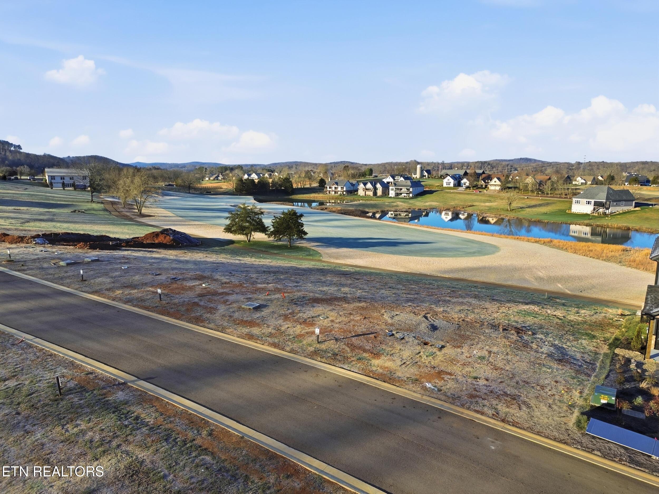 343 Black Bear Circle, Loudon, TN - Fort Loudoun and Tellico Lake Real Estate - Image# 5