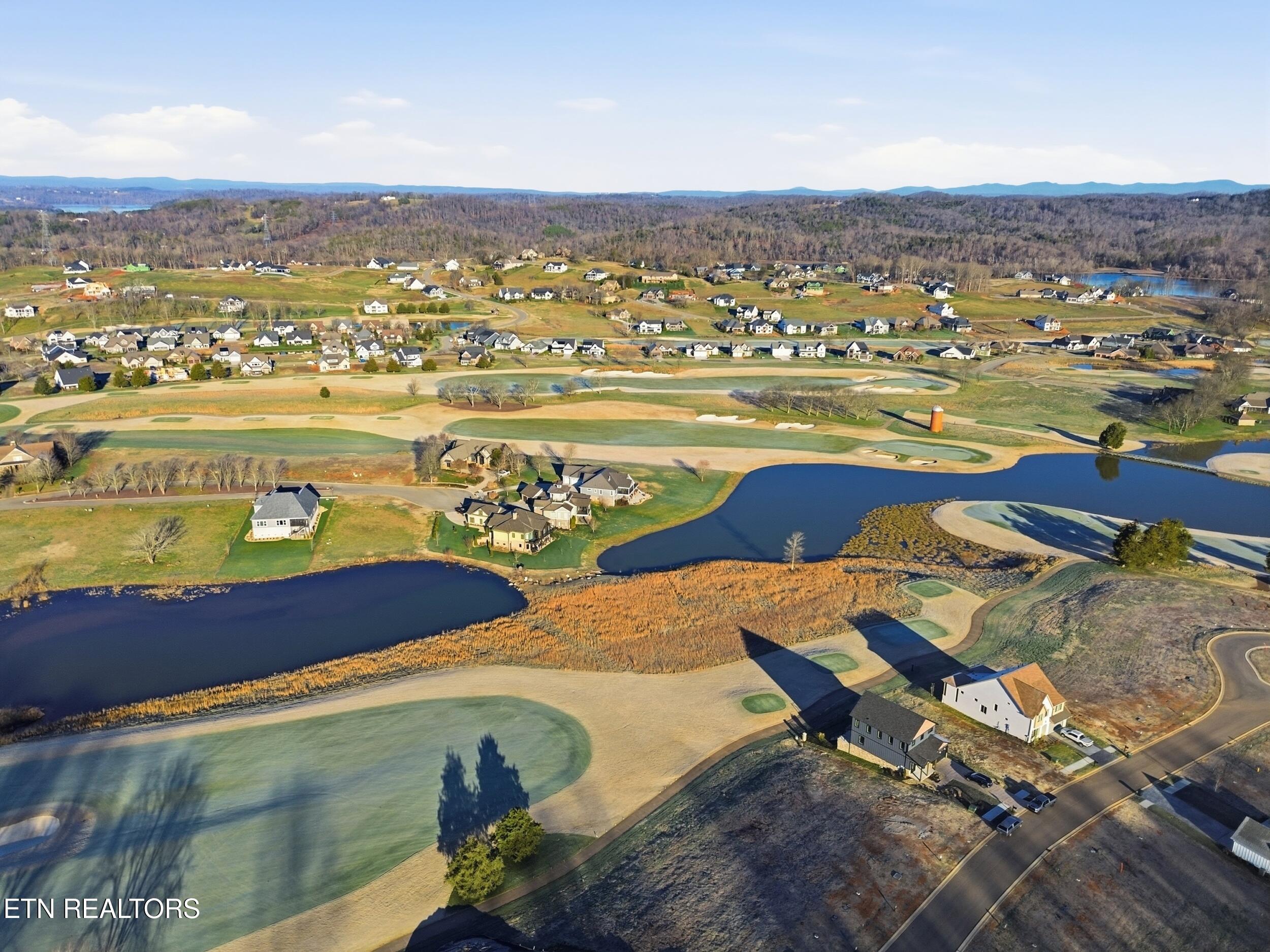 343 Black Bear Circle, Loudon, TN - Fort Loudoun and Tellico Lake Real Estate - Image# 12