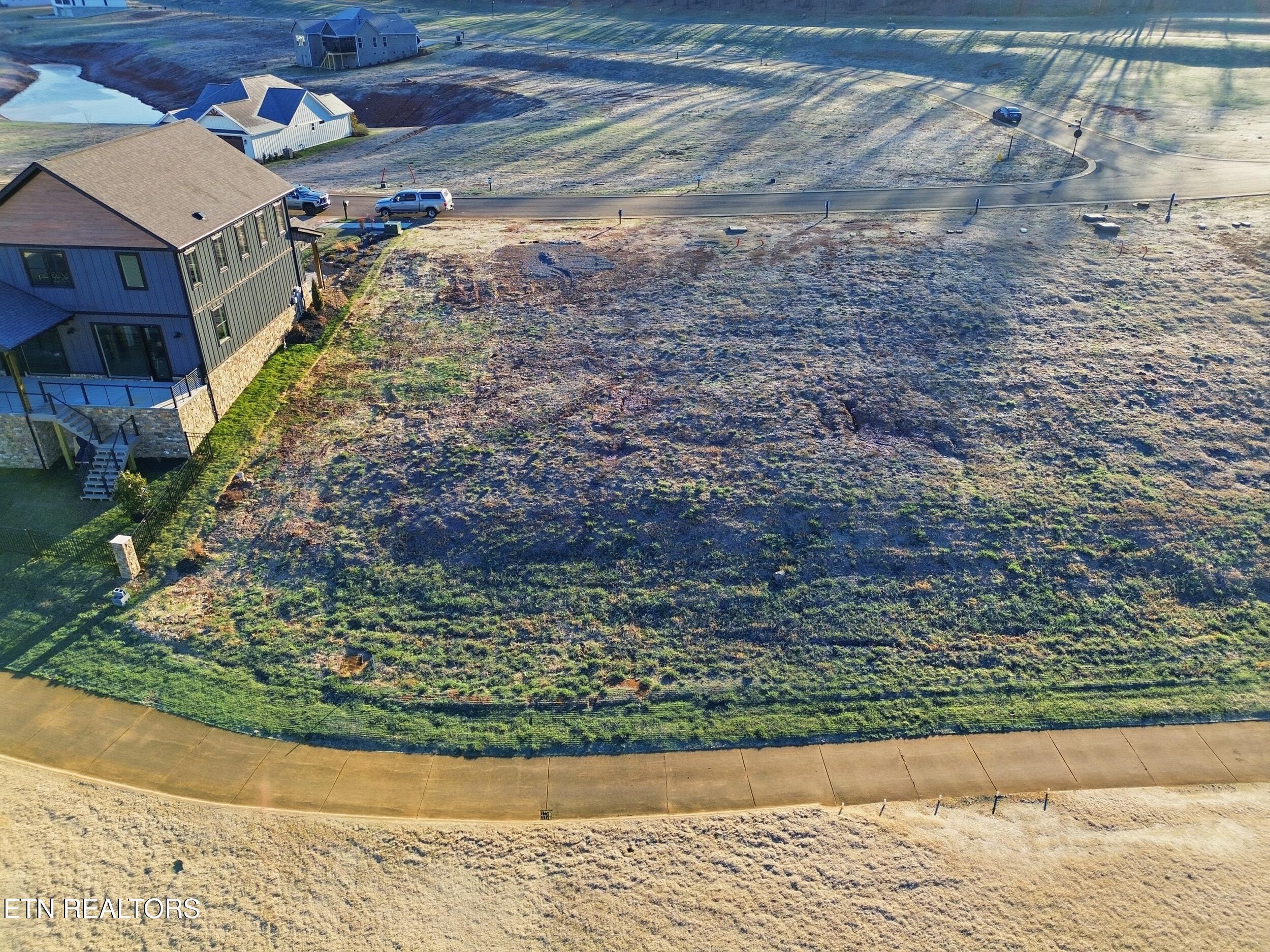 343 Black Bear Circle, Loudon, TN - Fort Loudoun and Tellico Lake Real Estate - Image# 16