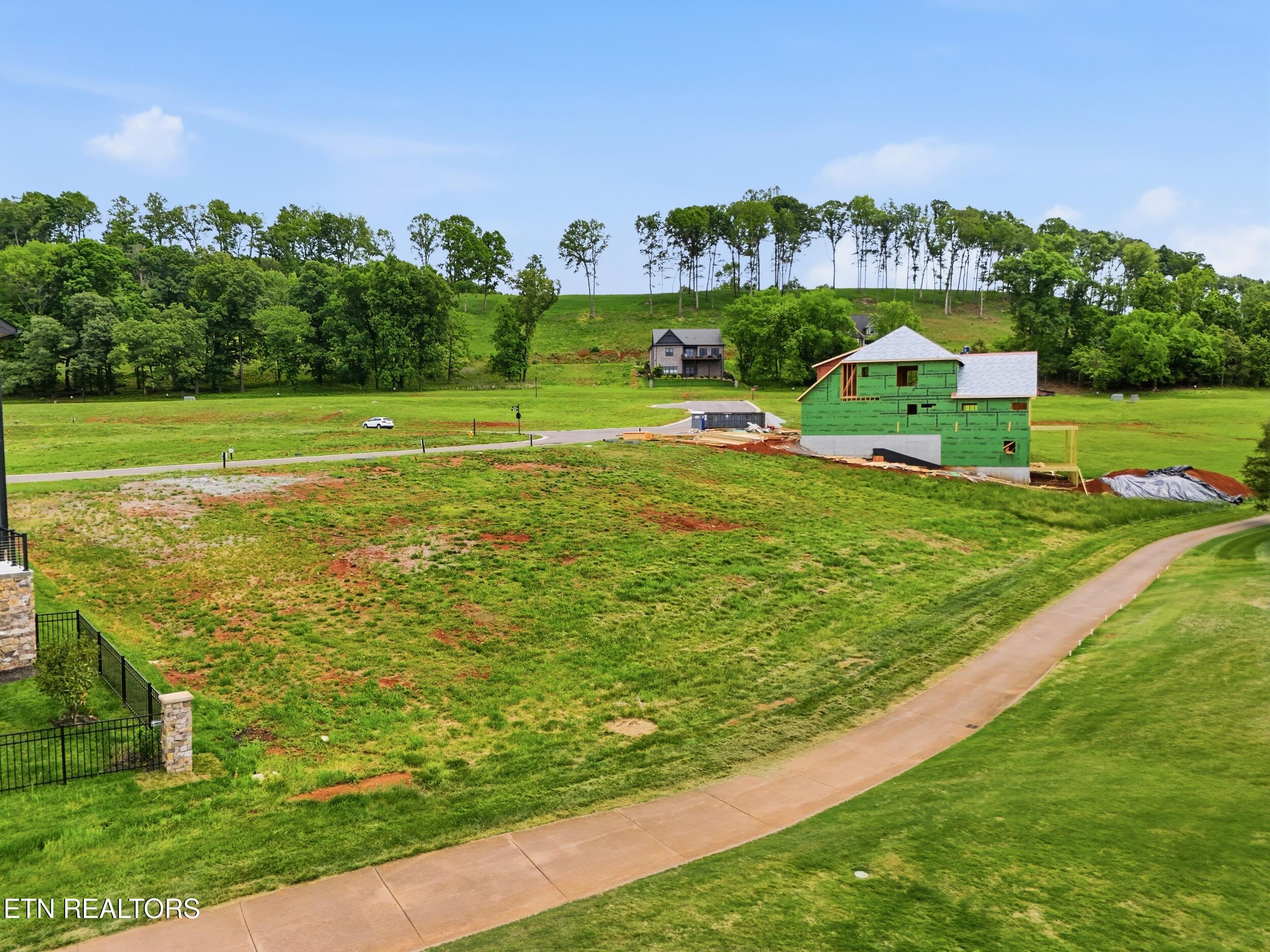 343 Black Bear Circle, Loudon, TN - Fort Loudoun and Tellico Lake Real Estate - Image# 18