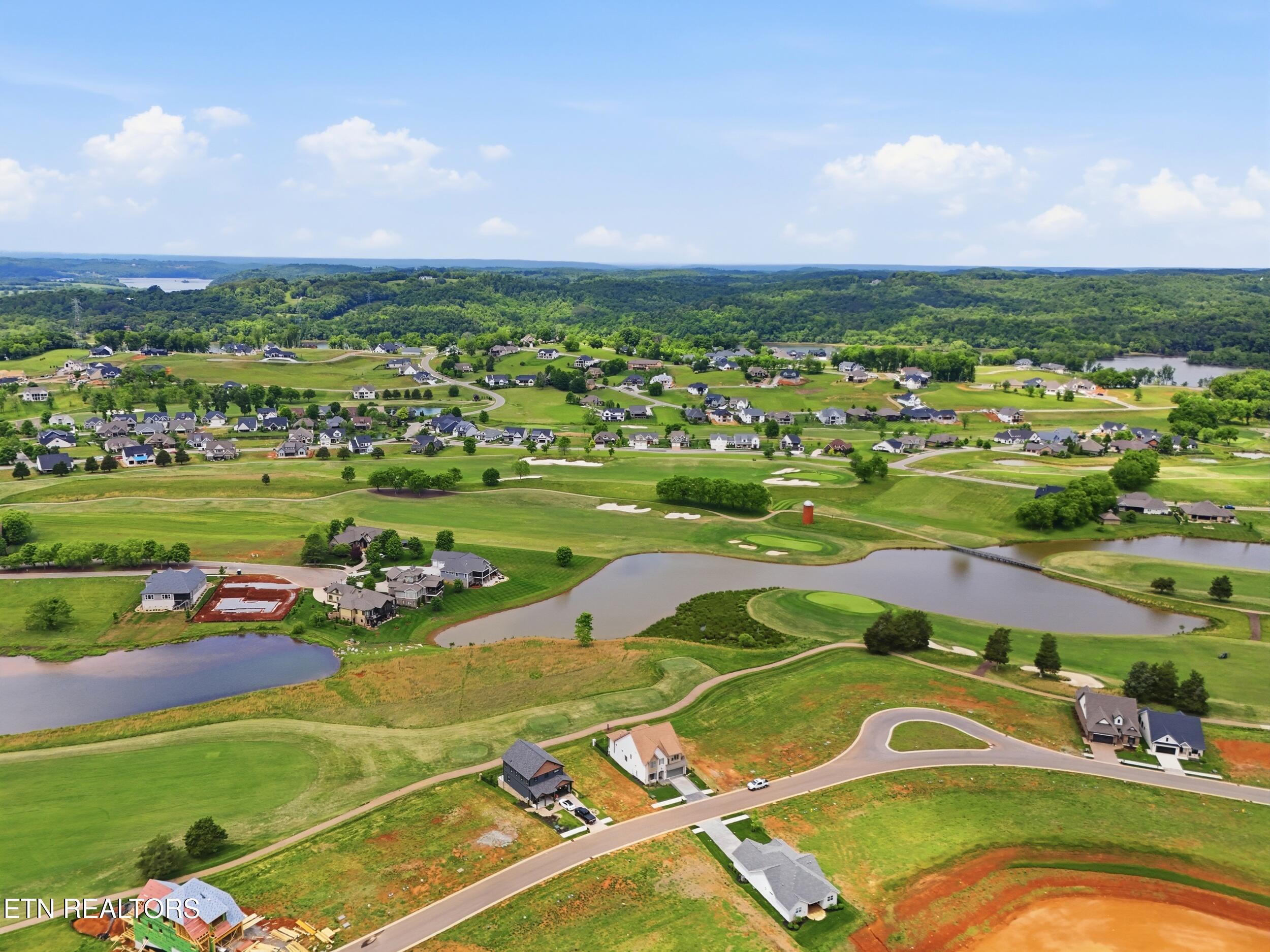 343 Black Bear Circle, Loudon, TN - Fort Loudoun and Tellico Lake Real Estate - Image# 24