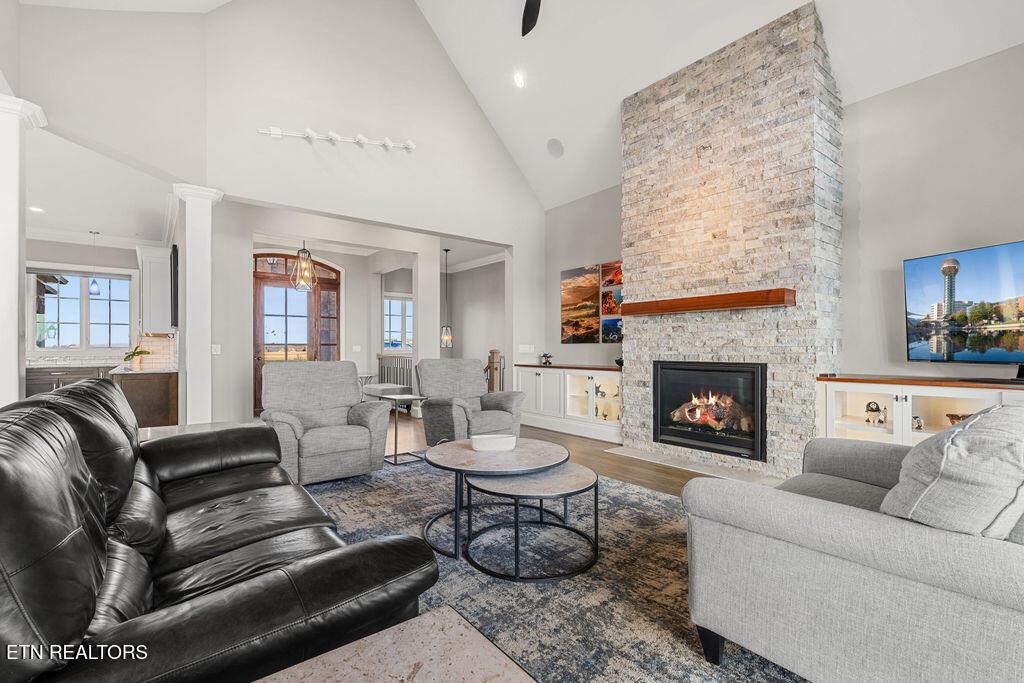 511 Commodore Drive, Lenoir City, TN - Fort Loudoun and Tellico Lake Real Estate - Image# 16