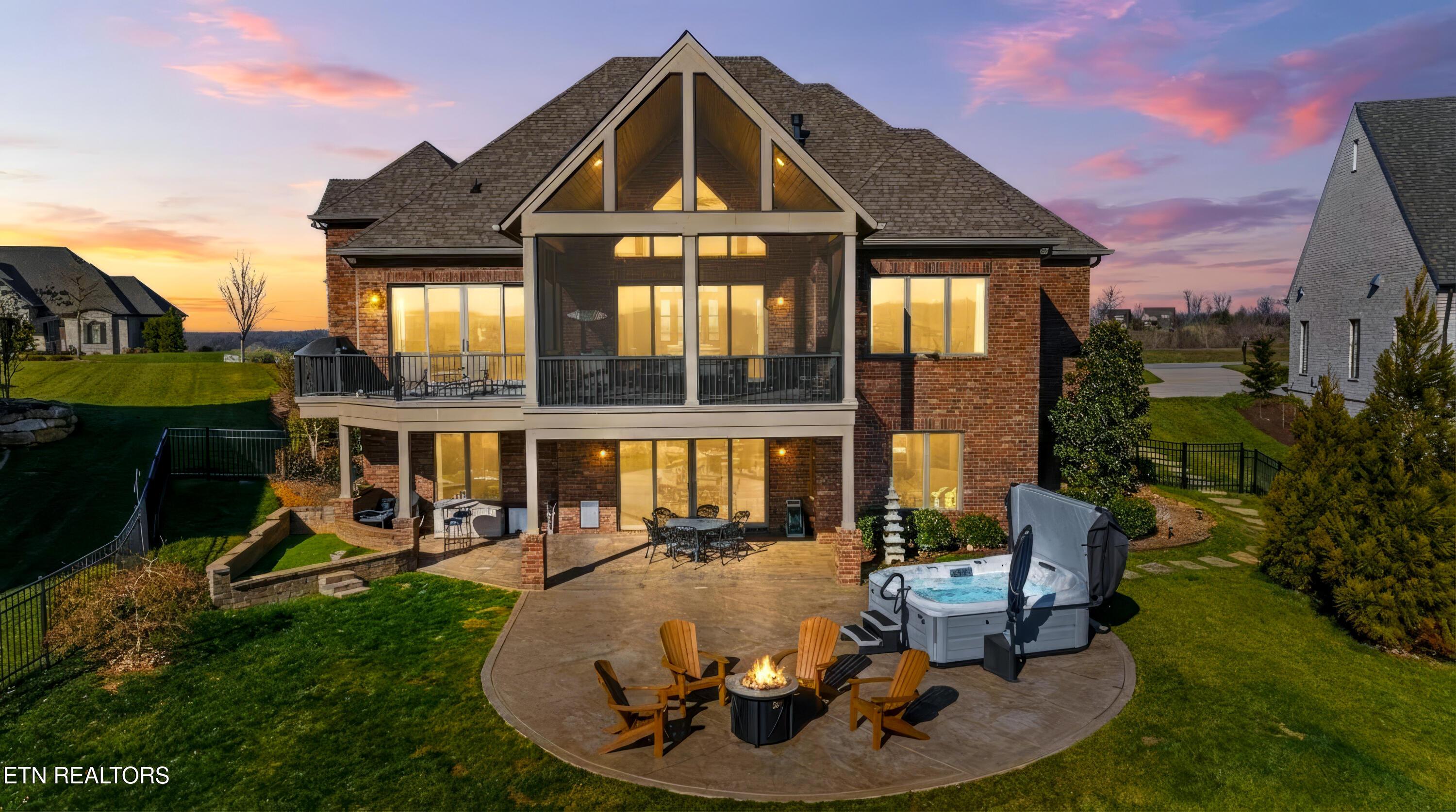 511 Commodore Drive, Lenoir City, TN - Fort Loudoun and Tellico Lake Real Estate - Image# 11