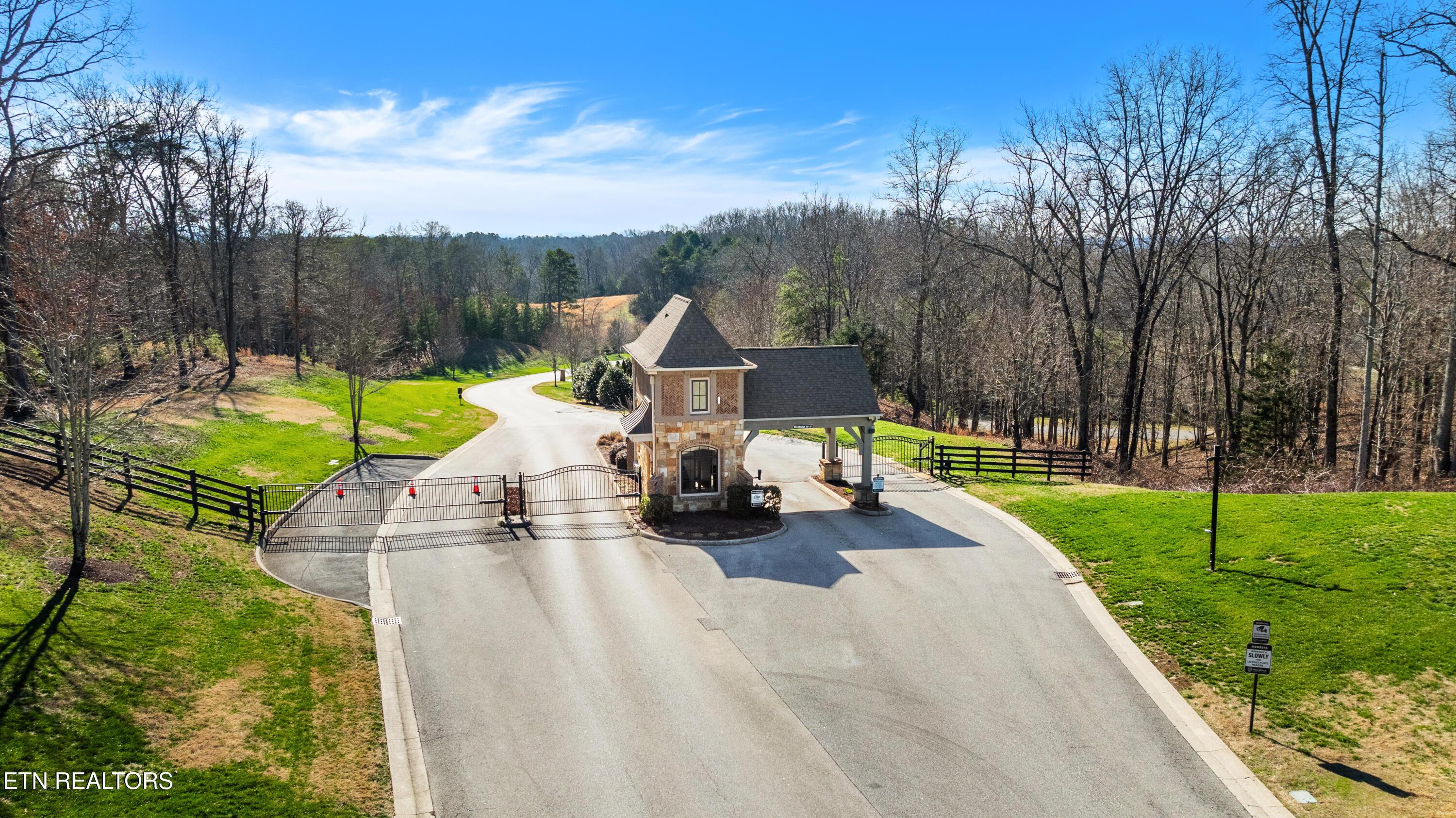 511 Commodore Drive, Lenoir City, TN - Fort Loudoun and Tellico Lake Real Estate - Image# 55