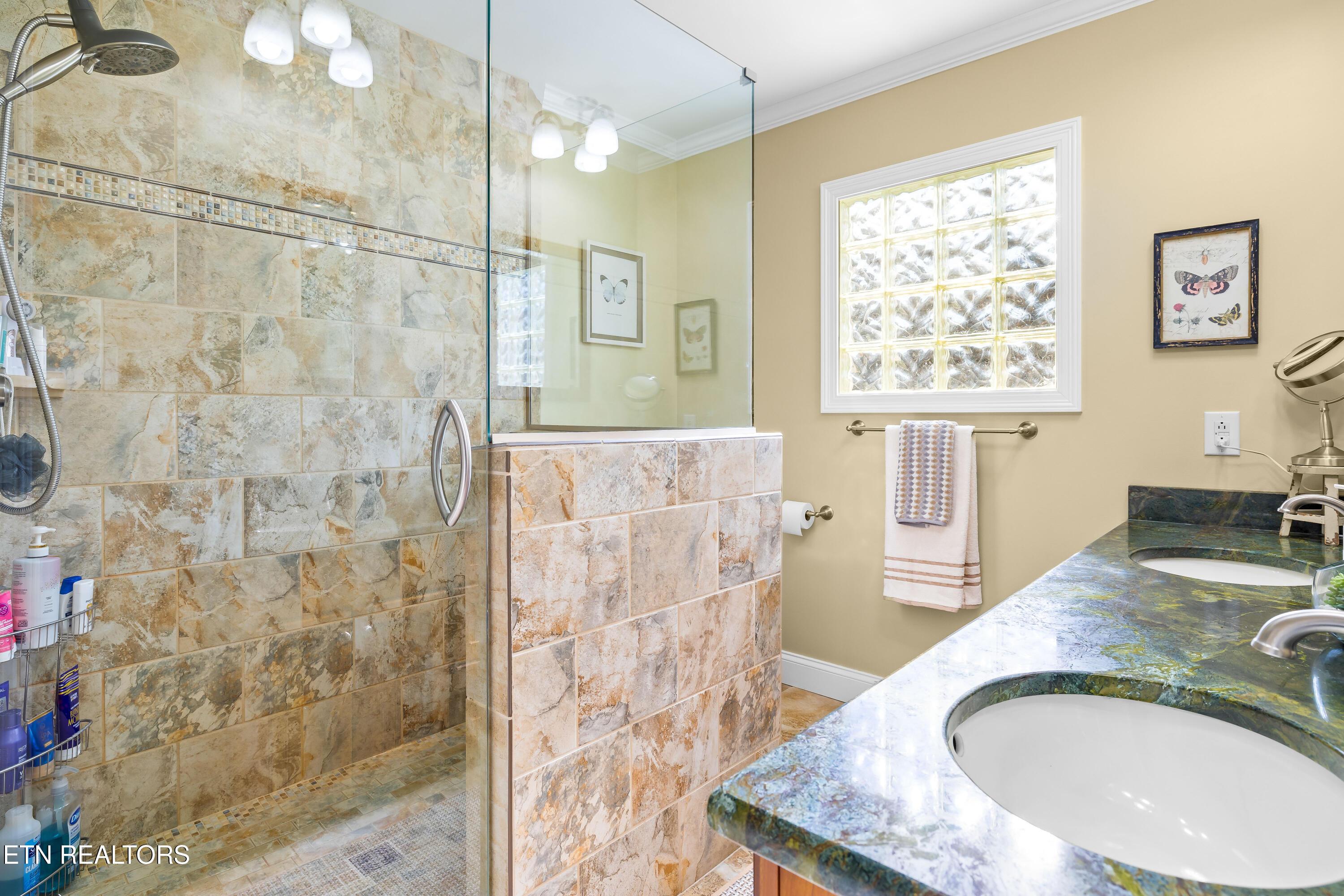 3643 Hood Circle, Louisville, TN - Fort Loudoun and Tellico Lake Real Estate - Image# 22