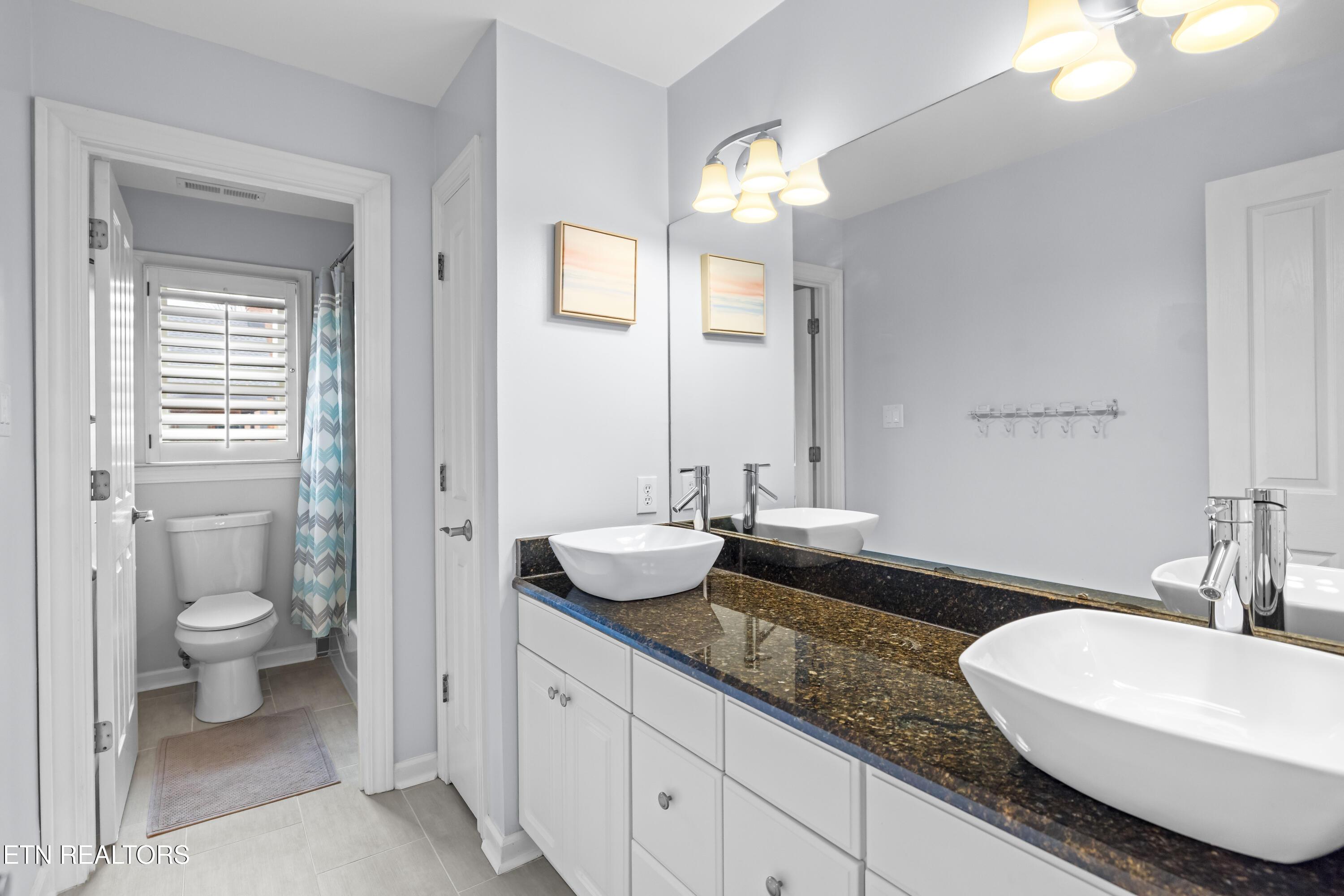 12176 Brookstone Drive, Knoxville, TN - Fort Loudoun and Tellico Lake Real Estate - Image# 38