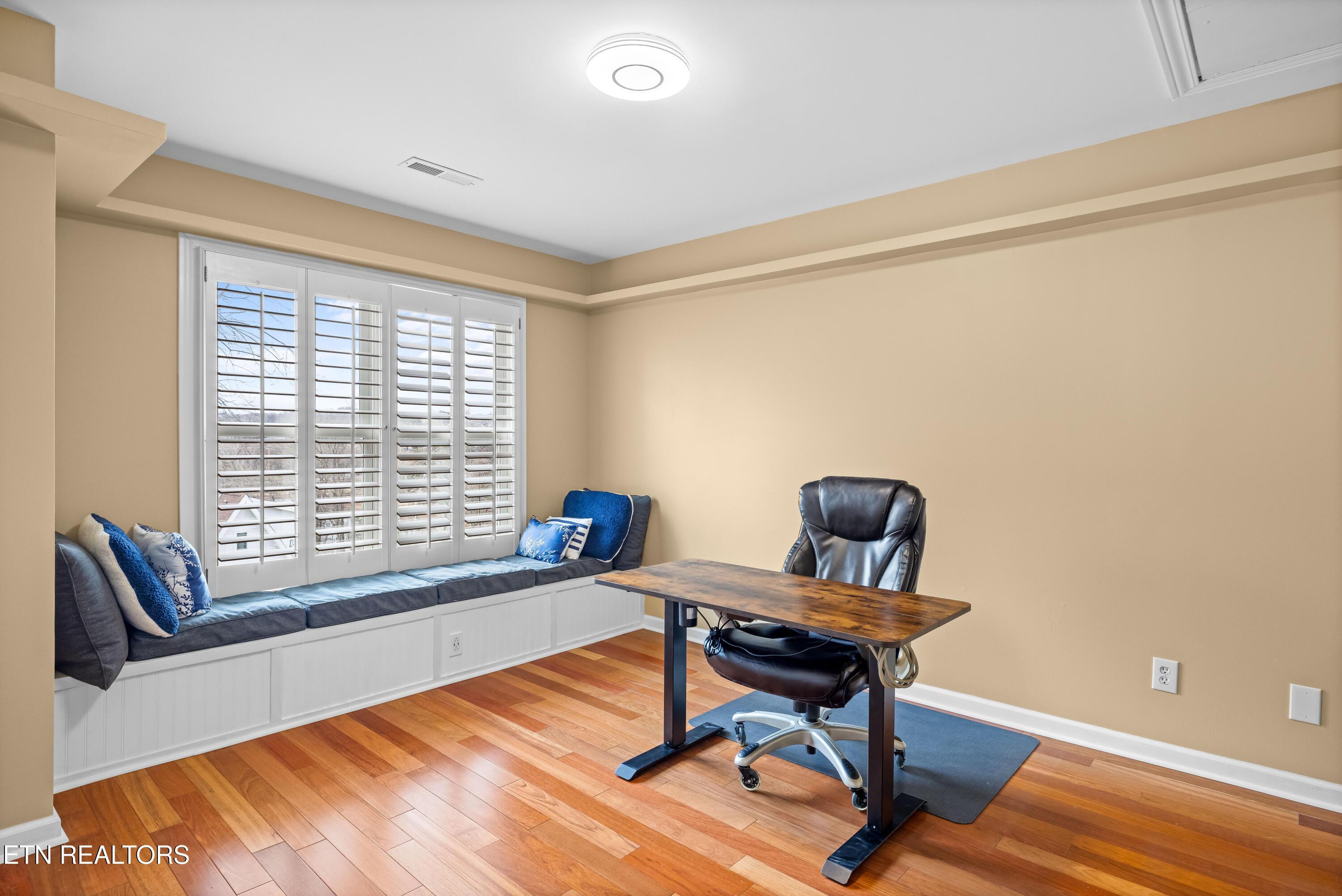 12176 Brookstone Drive, Knoxville, TN - Fort Loudoun and Tellico Lake Real Estate - Image# 37