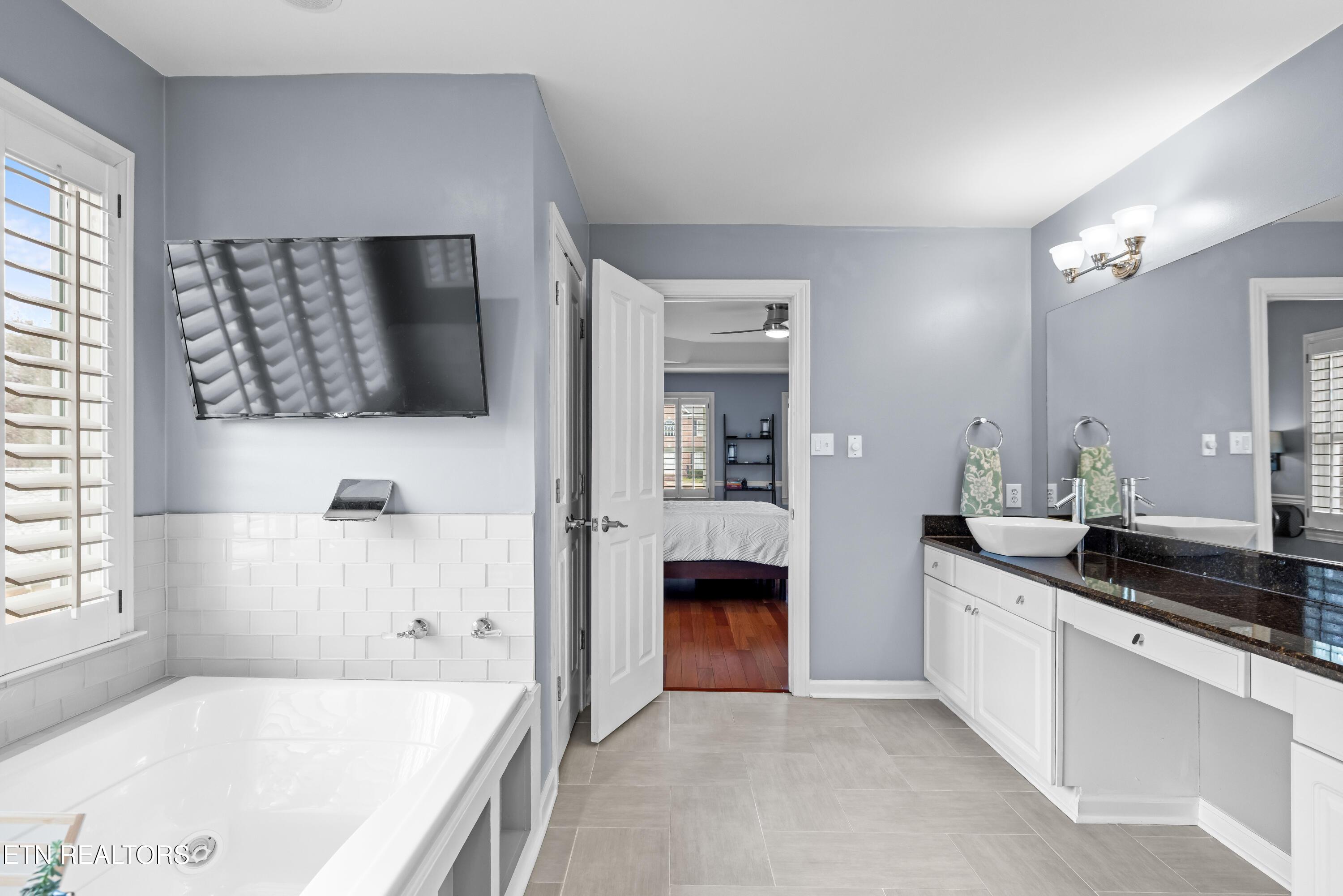 12176 Brookstone Drive, Knoxville, TN - Fort Loudoun and Tellico Lake Real Estate - Image# 33