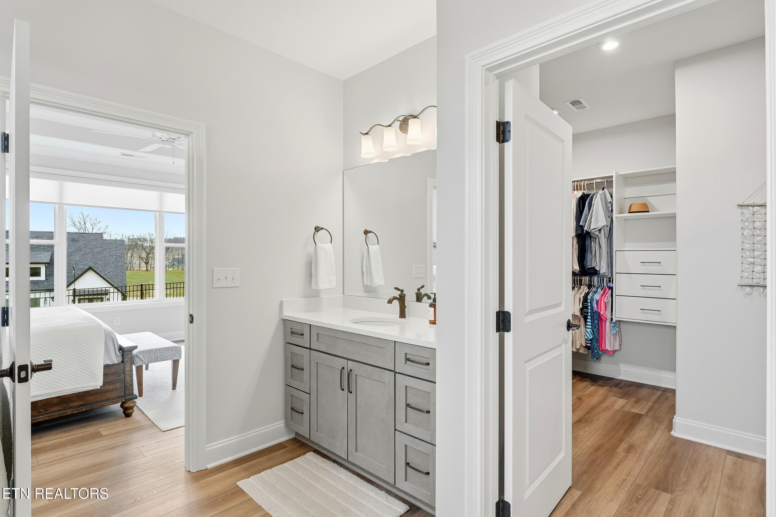 3462 Persimmon Rdg, Loudon, TN - Fort Loudoun and Tellico Lake Real Estate - Image# 31