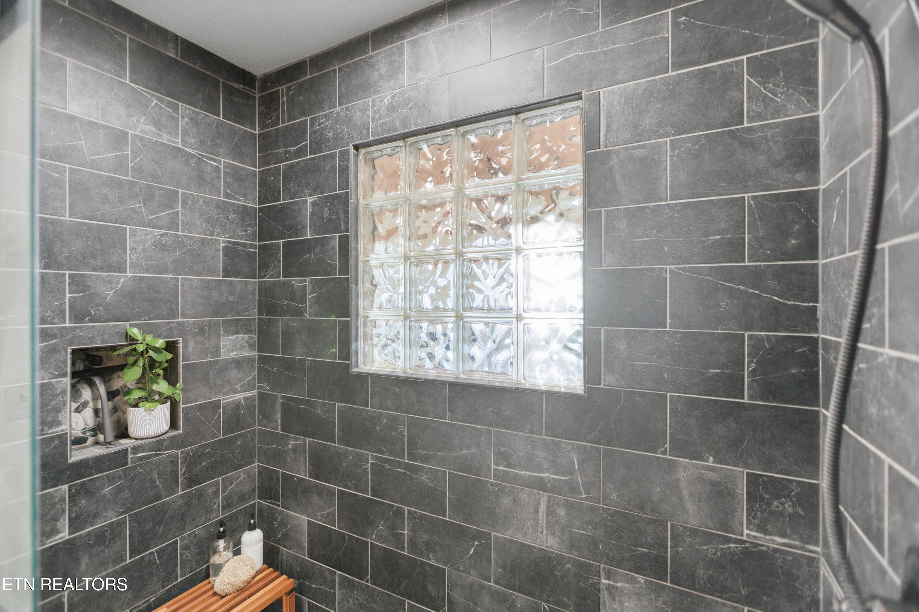 Fort Loudoun and Tellico Lake Real Estate - Image# 36