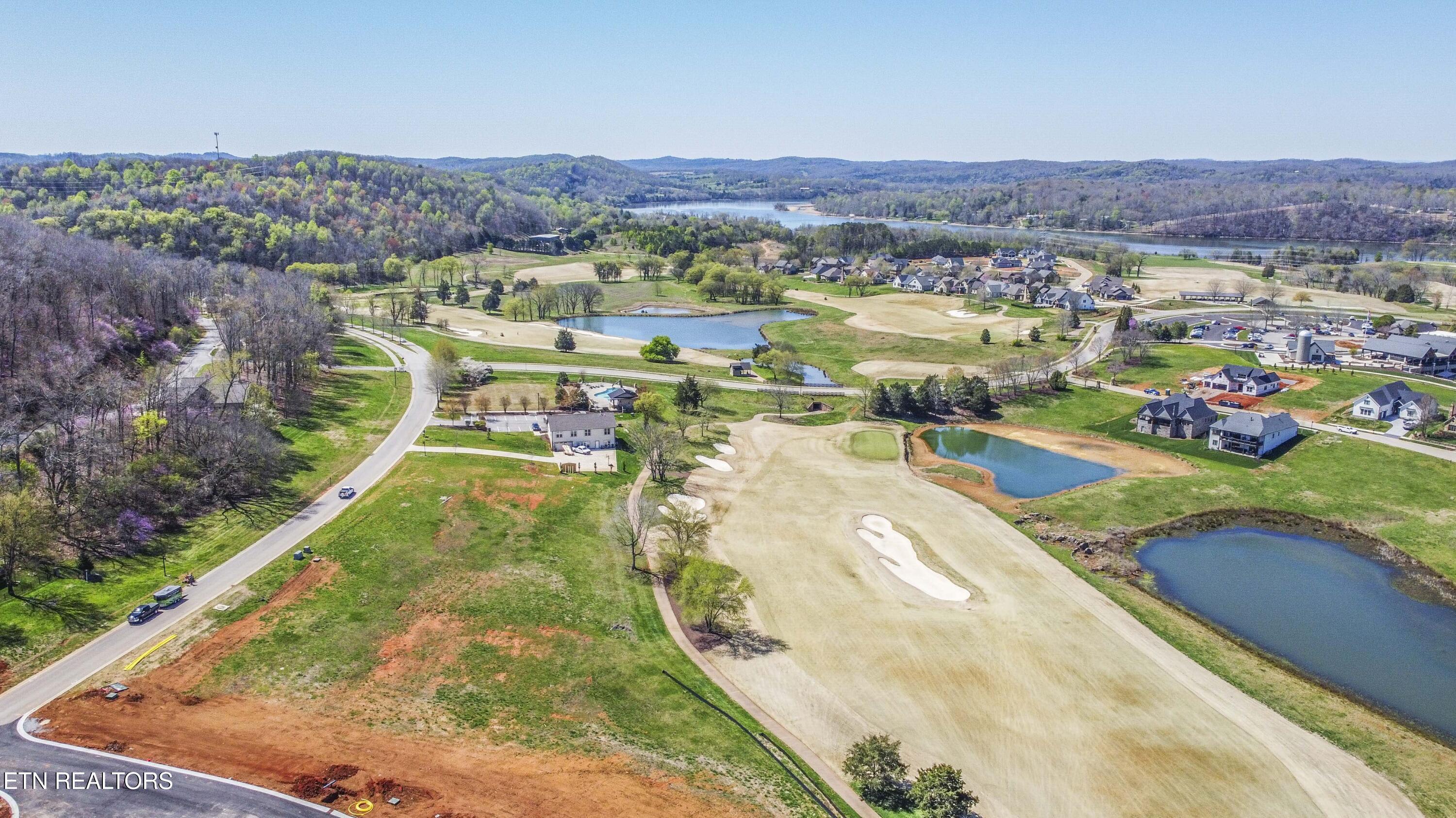 993 River Bank Tr, Loudon, TN - Fort Loudoun and Tellico Lake Real Estate - Image# 16