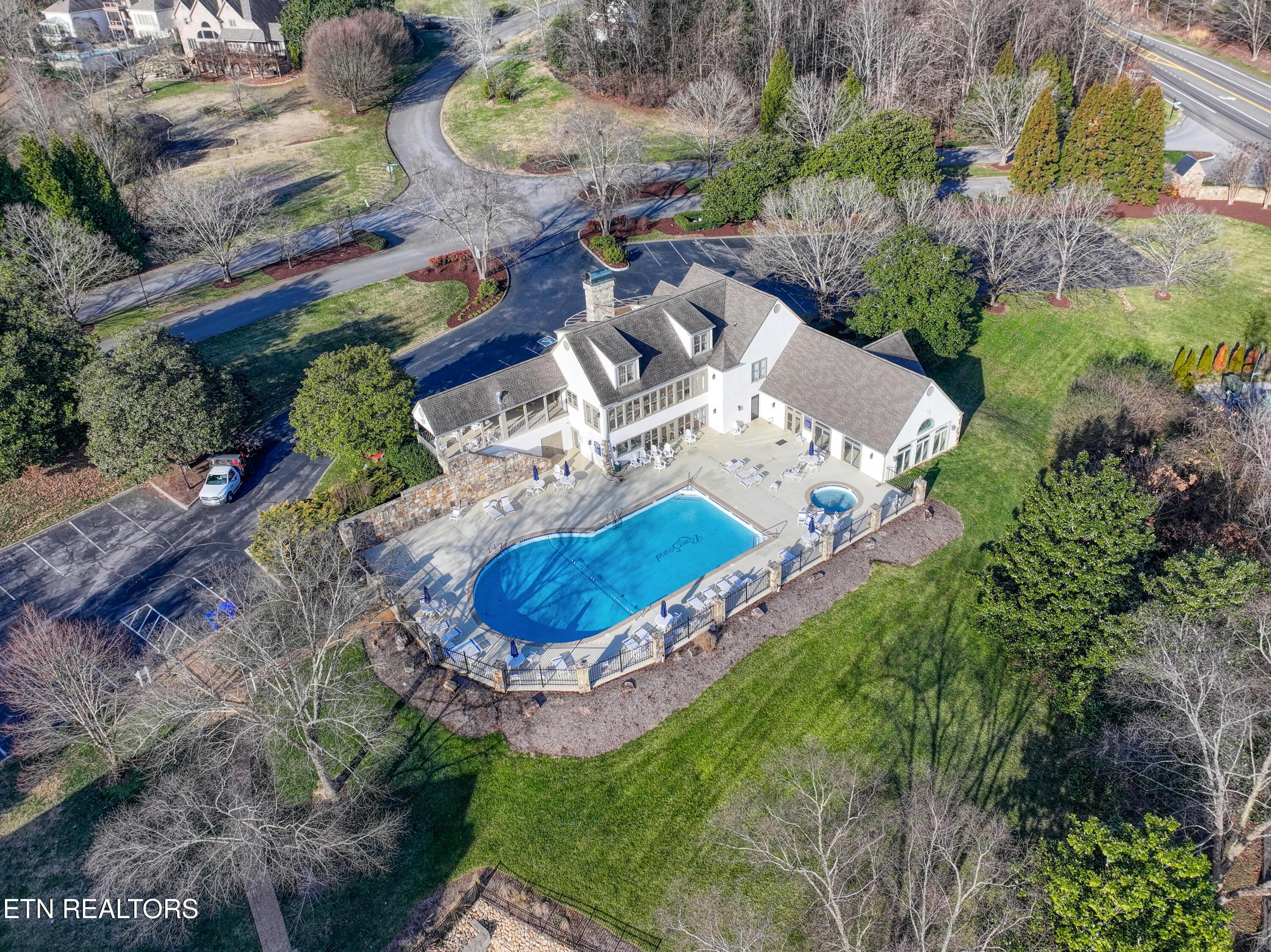 2113 Cottage Row Lane, Knoxville, TN - Fort Loudoun and Tellico Lake Real Estate - Image# 13