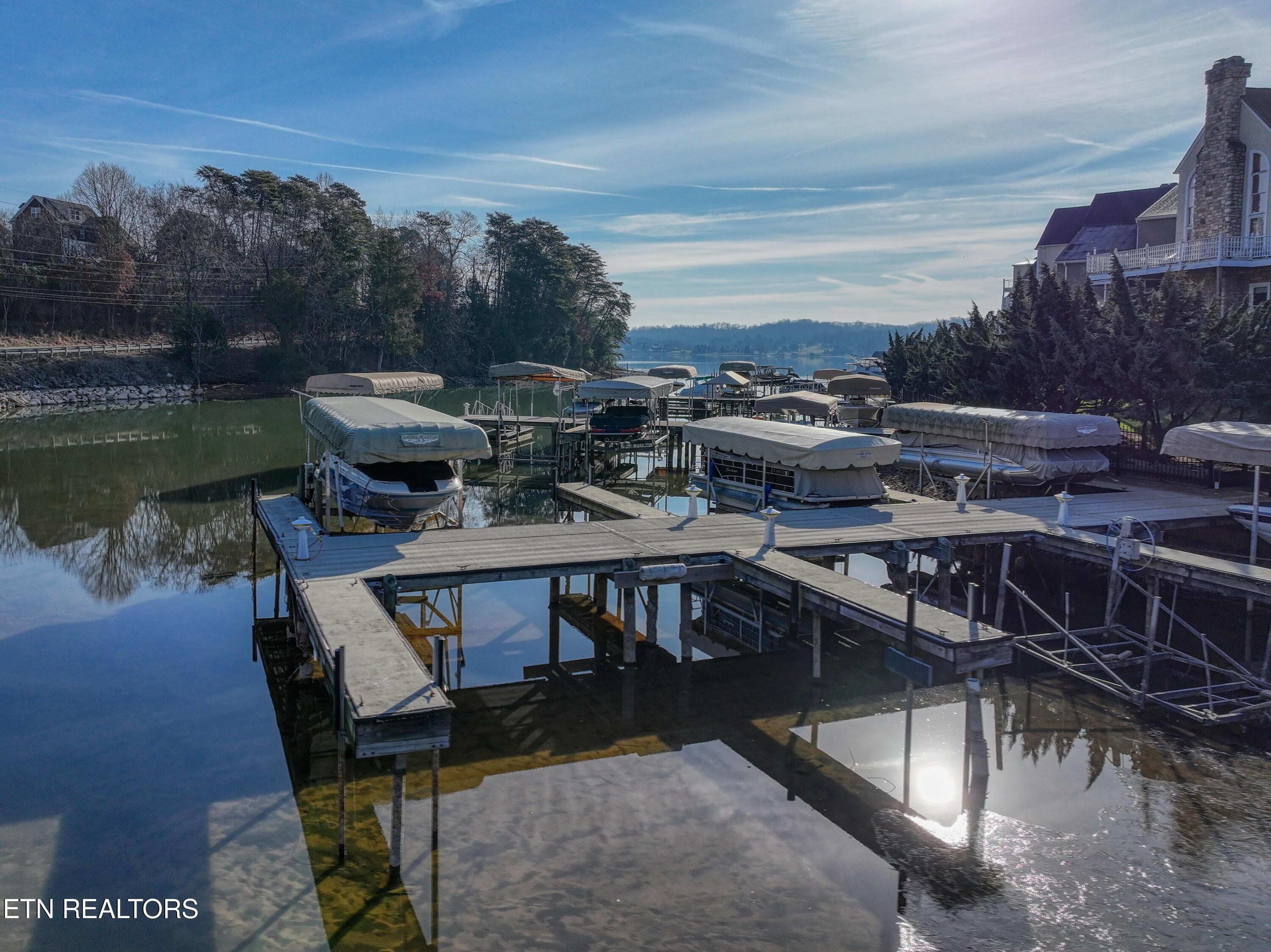 2113 Cottage Row Lane, Knoxville, TN - Fort Loudoun and Tellico Lake Real Estate - Image# 15