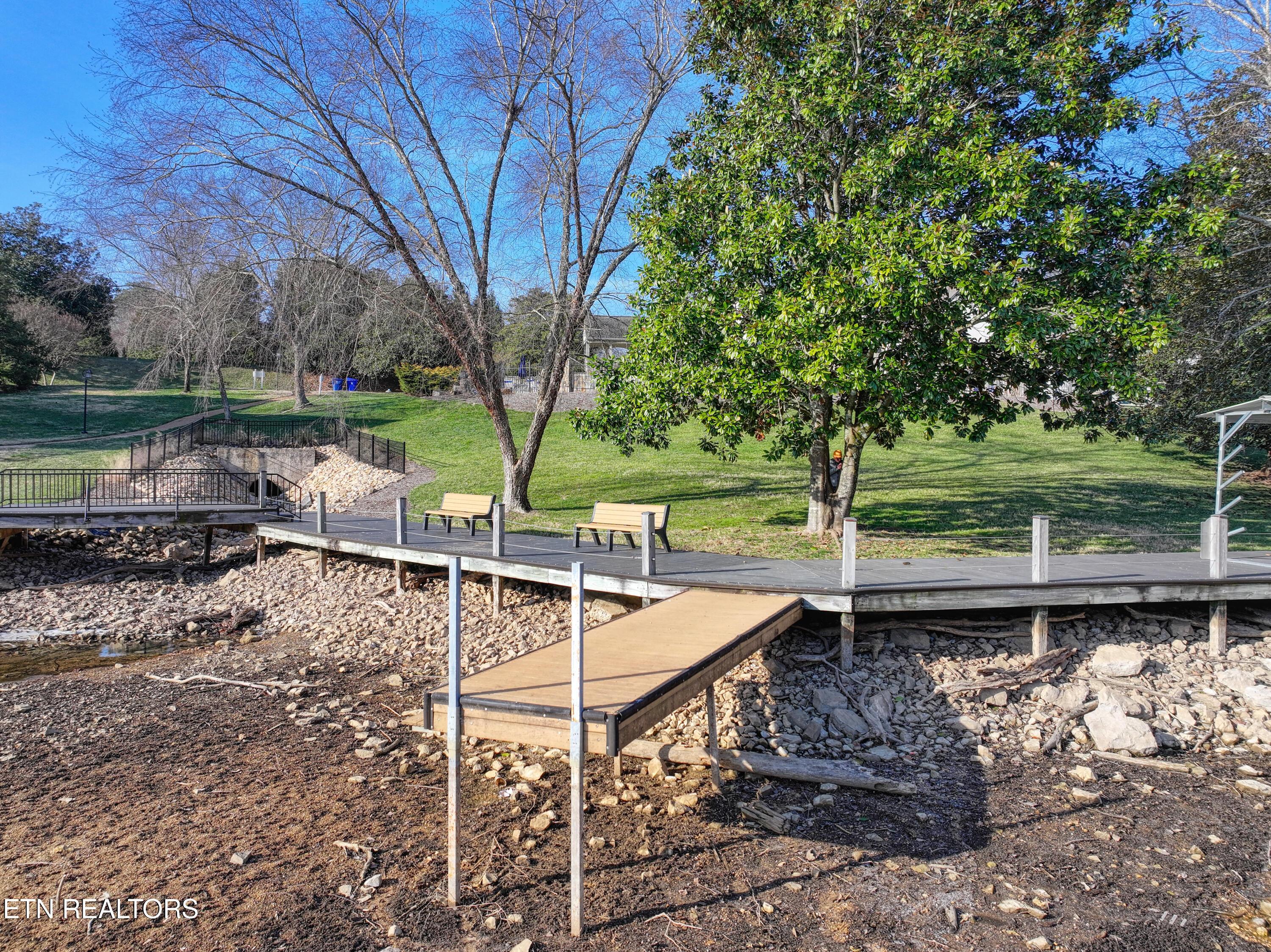 2113 Cottage Row Lane, Knoxville, TN - Fort Loudoun and Tellico Lake Real Estate - Image# 16