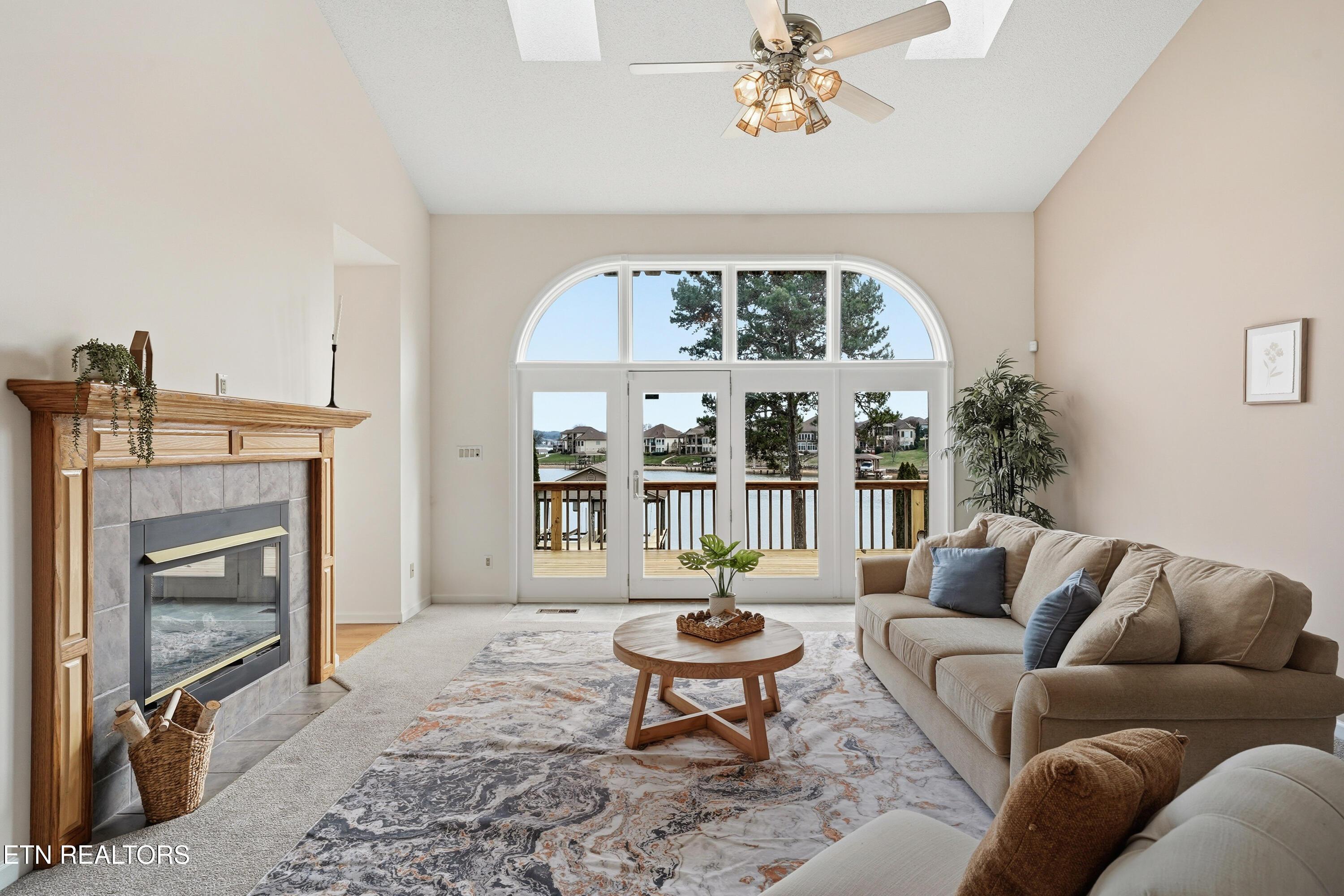 133 Coyatee Circle, Loudon, TN - Fort Loudoun and Tellico Lake Real Estate - Image# 8