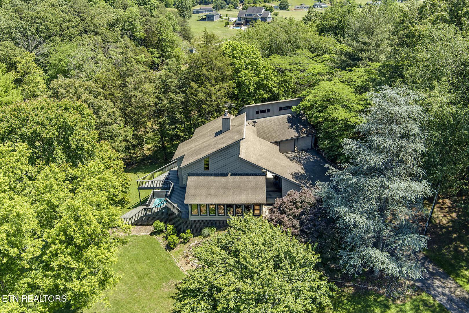 2092 Lakewood Drive, Loudon, TN - Fort Loudoun and Tellico Lake Real Estate - Image# 7