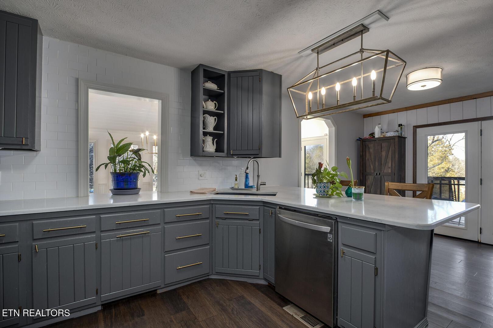 2092 Lakewood Drive, Loudon, TN - Fort Loudoun and Tellico Lake Real Estate - Image# 48