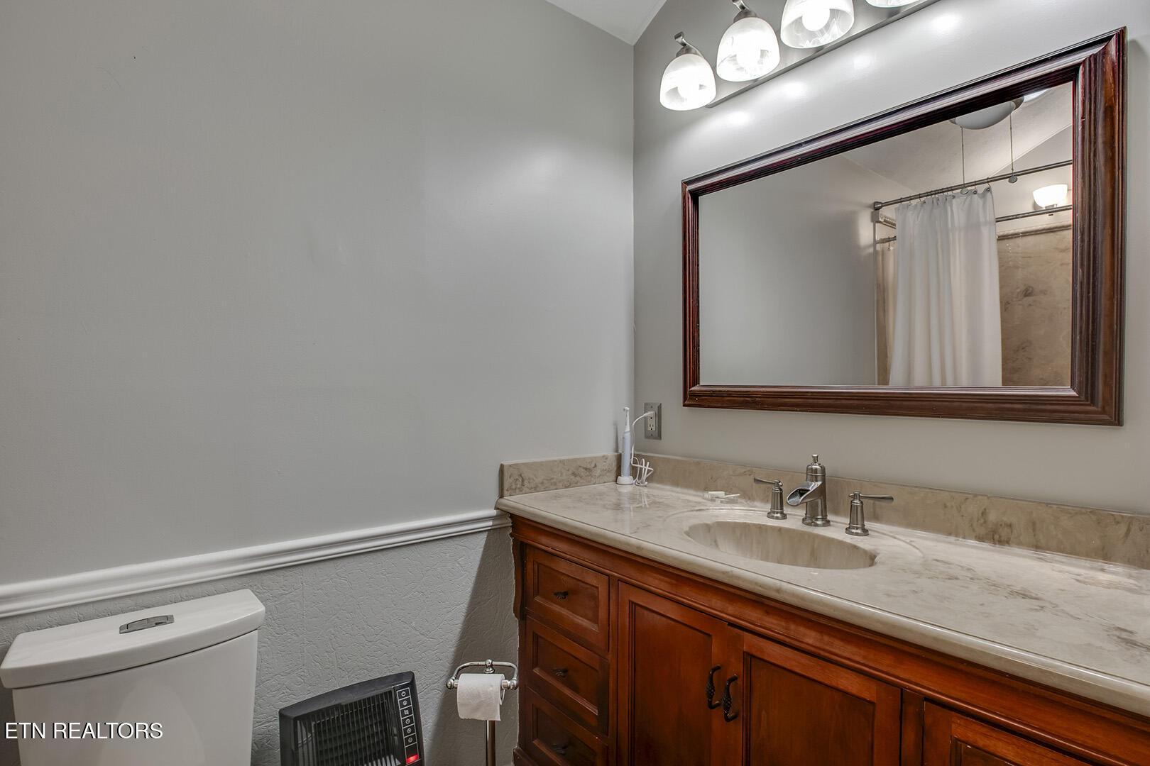 2092 Lakewood Drive, Loudon, TN - Fort Loudoun and Tellico Lake Real Estate - Image# 74