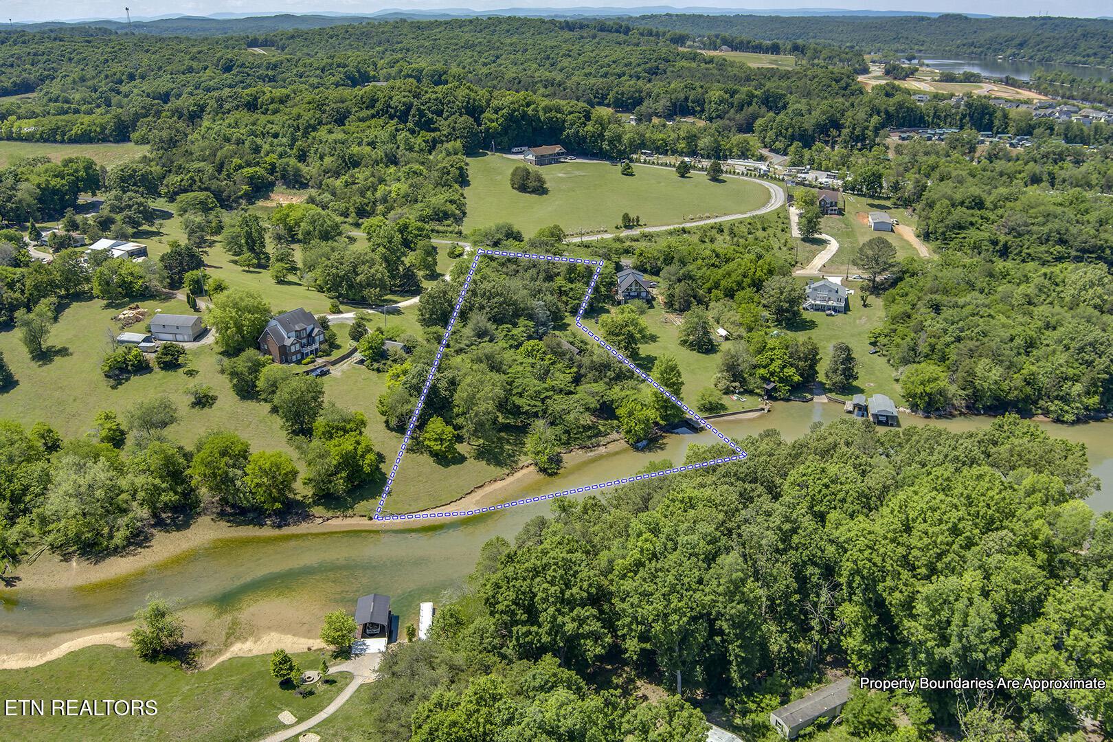 2092 Lakewood Drive, Loudon, TN - Fort Loudoun and Tellico Lake Real Estate - Image# 120