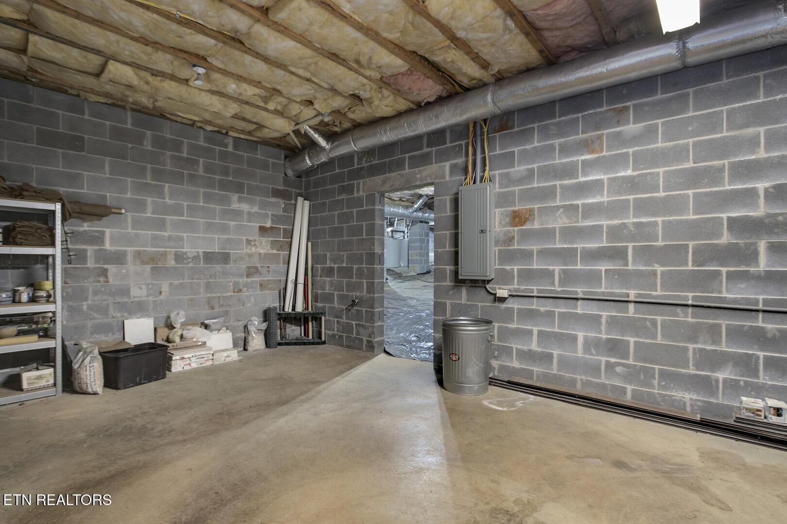 103 Colonial Court, Maryville, TN - Fort Loudoun and Tellico Lake Real Estate - Image# 50