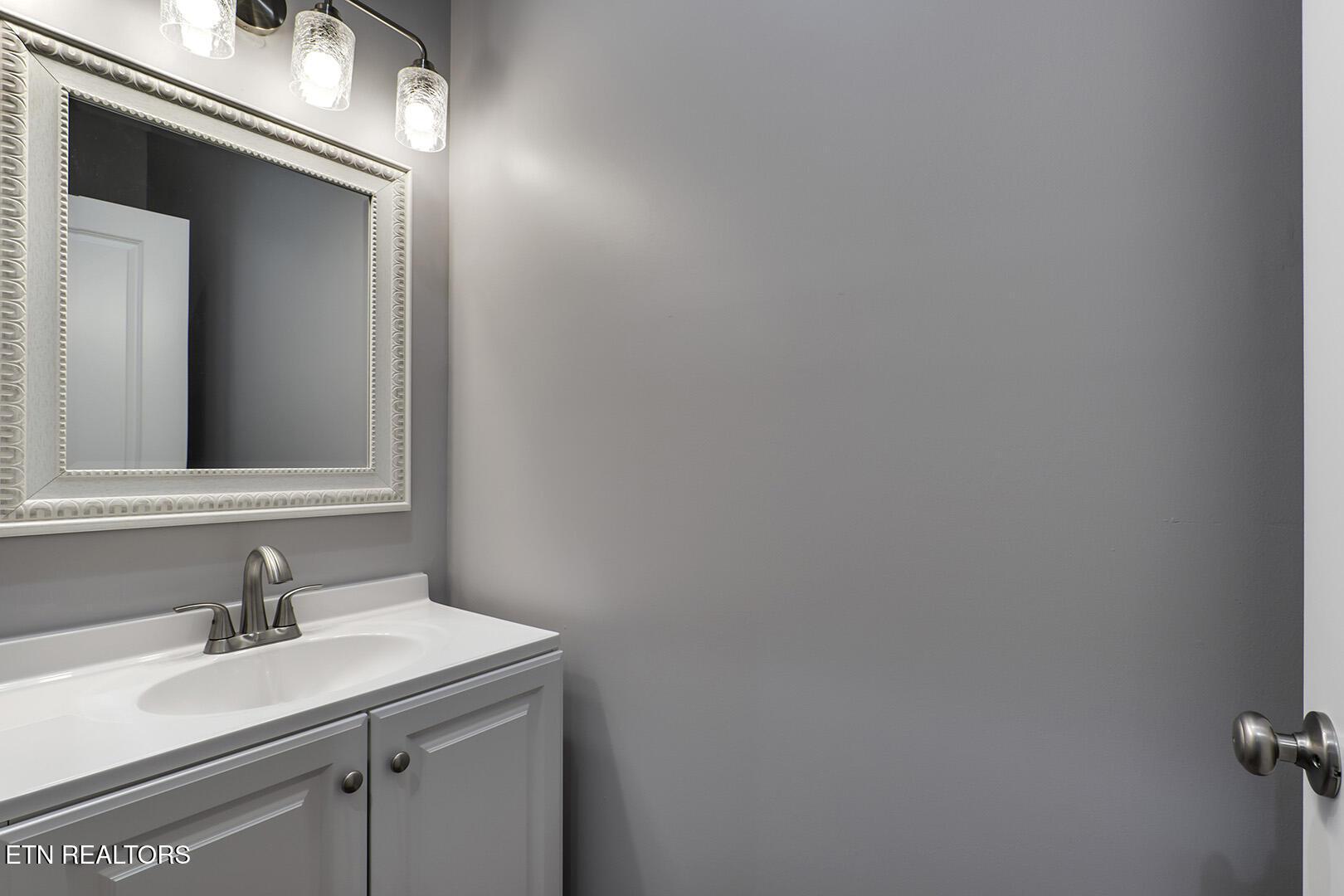 168 Amohi Way, Loudon, TN - Fort Loudoun and Tellico Lake Real Estate - Image# 22