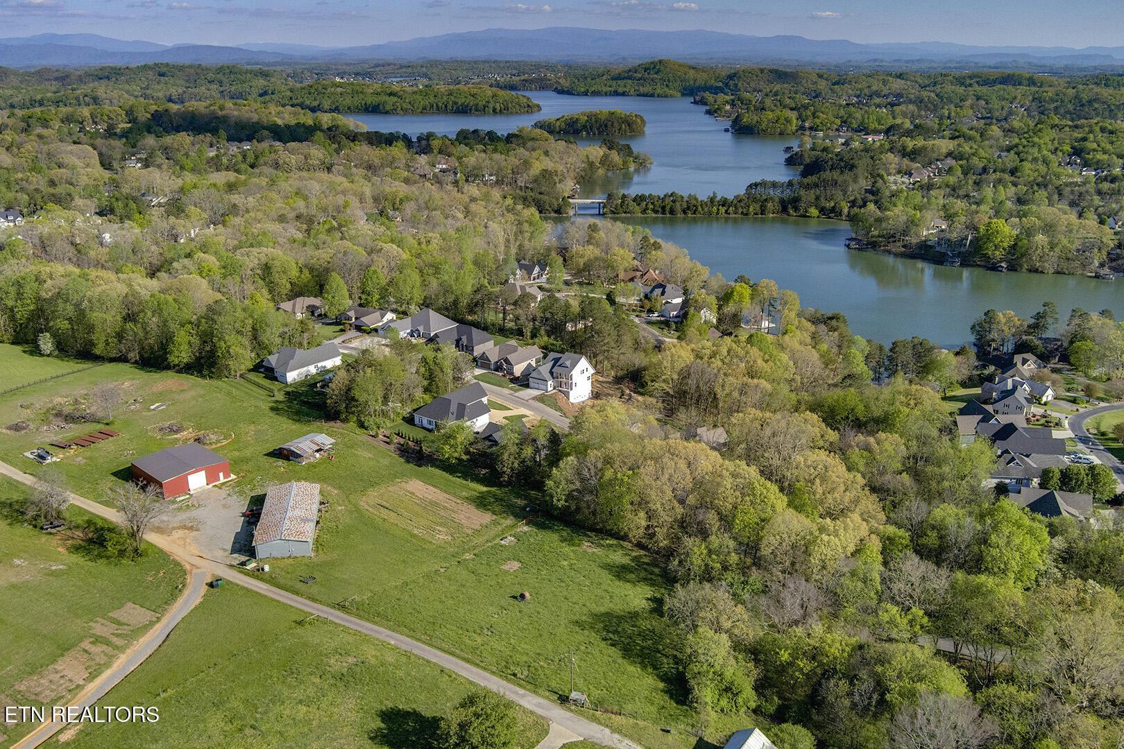 168 Amohi Way, Loudon, TN - Fort Loudoun and Tellico Lake Real Estate - Image# 45