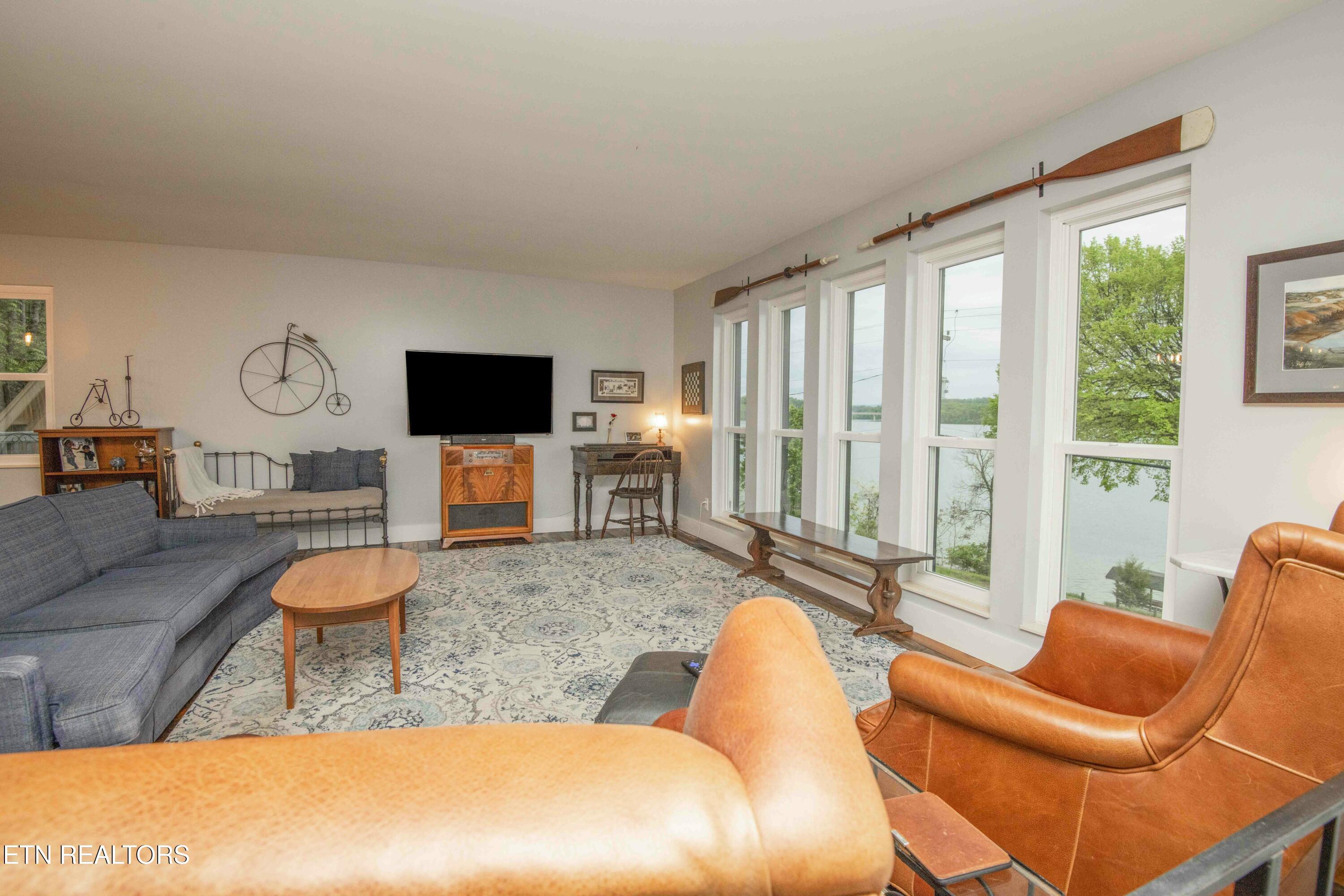 2212 Jones Bend Rd, Louisville, TN - Fort Loudoun and Tellico Lake Real Estate - Image# 5