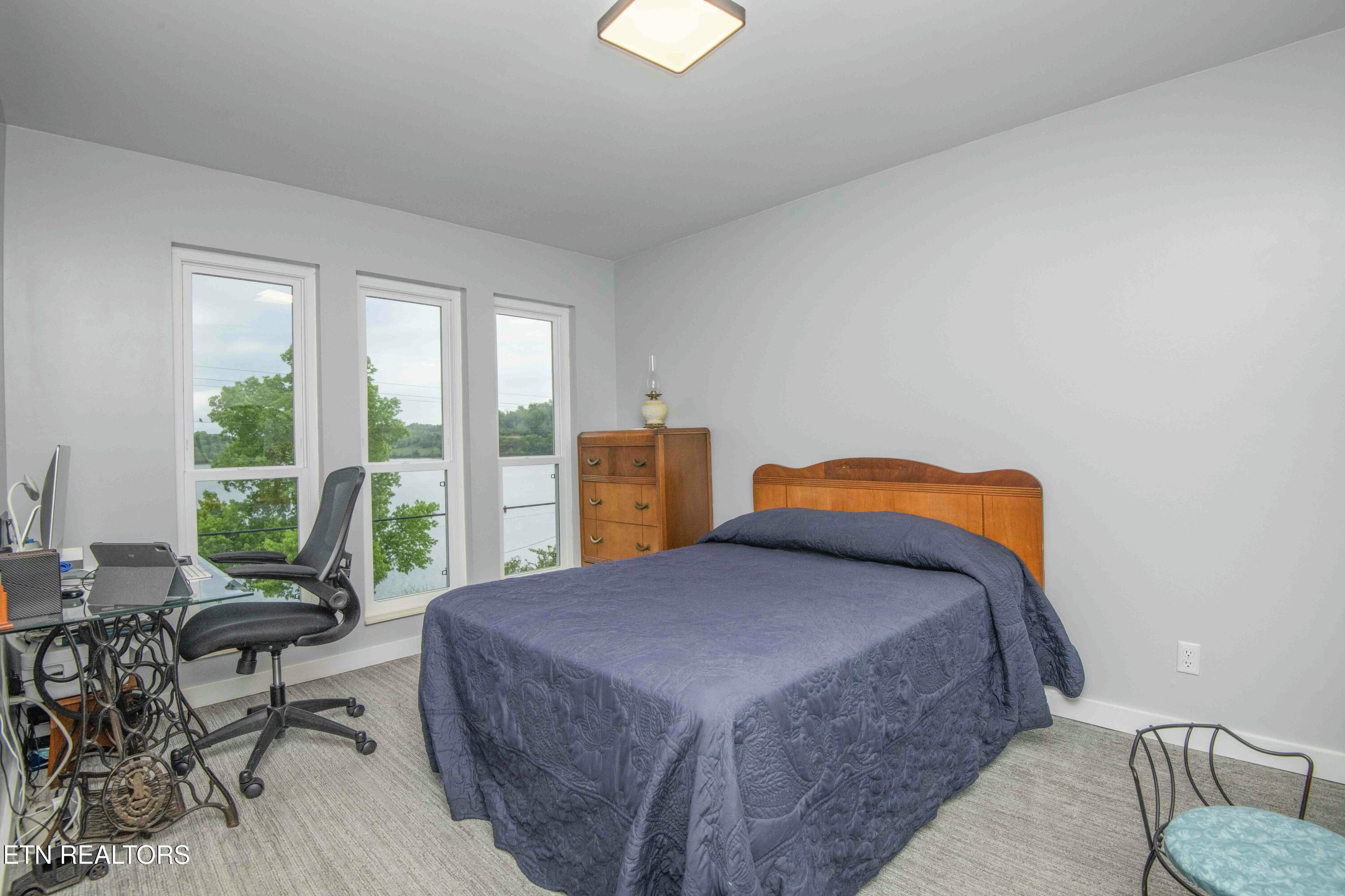 2212 Jones Bend Rd, Louisville, TN - Fort Loudoun and Tellico Lake Real Estate - Image# 14