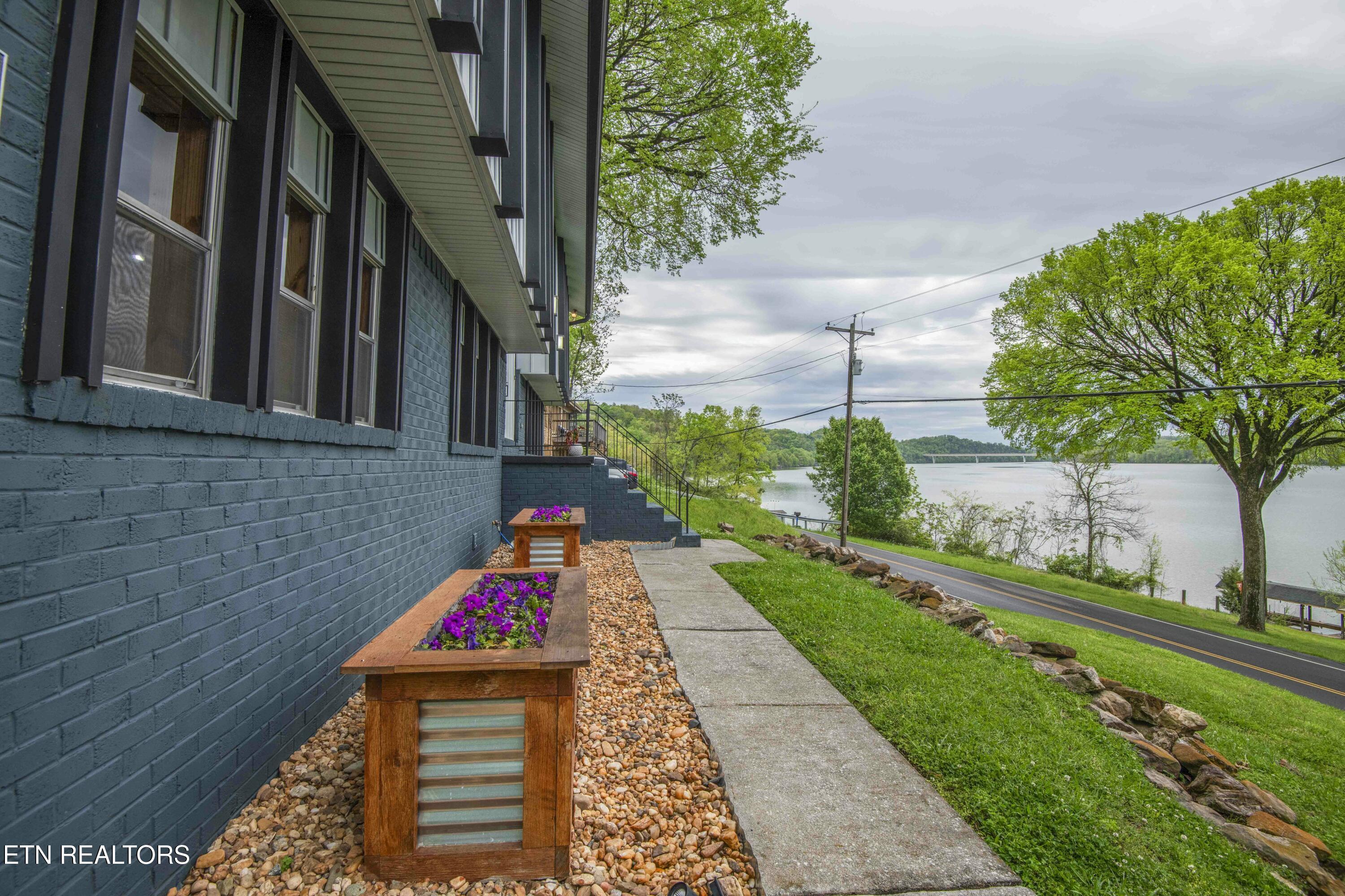 2212 Jones Bend Rd, Louisville, TN - Fort Loudoun and Tellico Lake Real Estate - Image# 22
