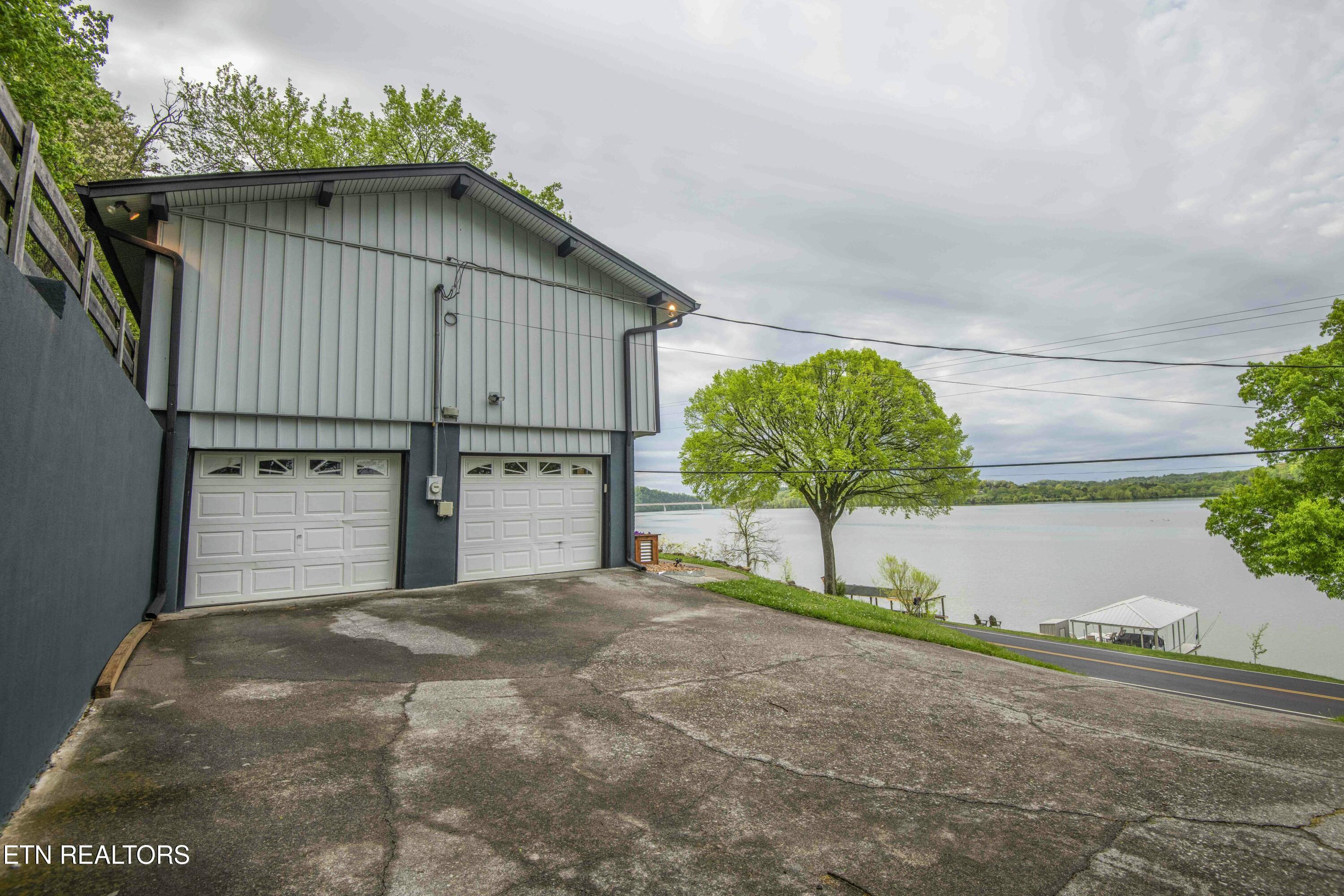 2212 Jones Bend Rd, Louisville, TN - Fort Loudoun and Tellico Lake Real Estate - Image# 24