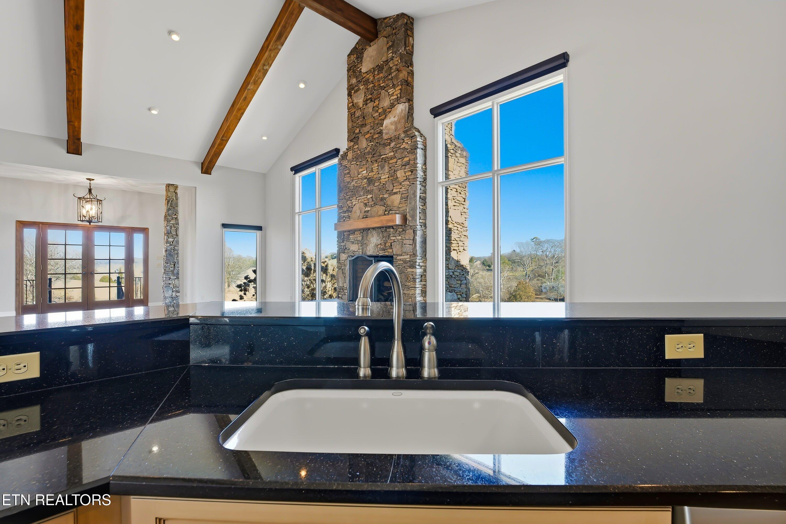 3909 Logans Landing Circle, Louisville, TN - Fort Loudoun and Tellico Lake Real Estate - Image# 34