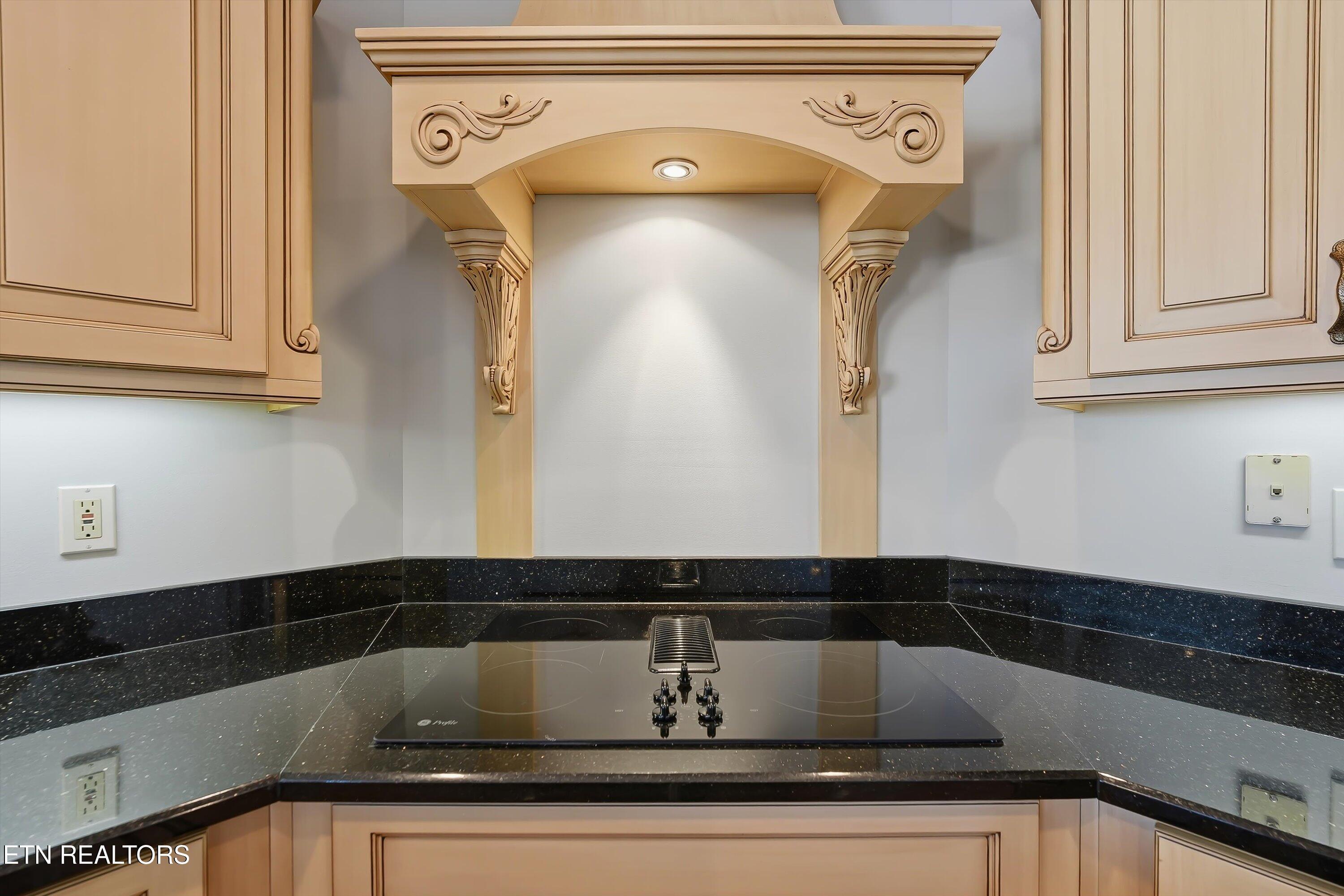 3909 Logans Landing Circle, Louisville, TN - Fort Loudoun and Tellico Lake Real Estate - Image# 35