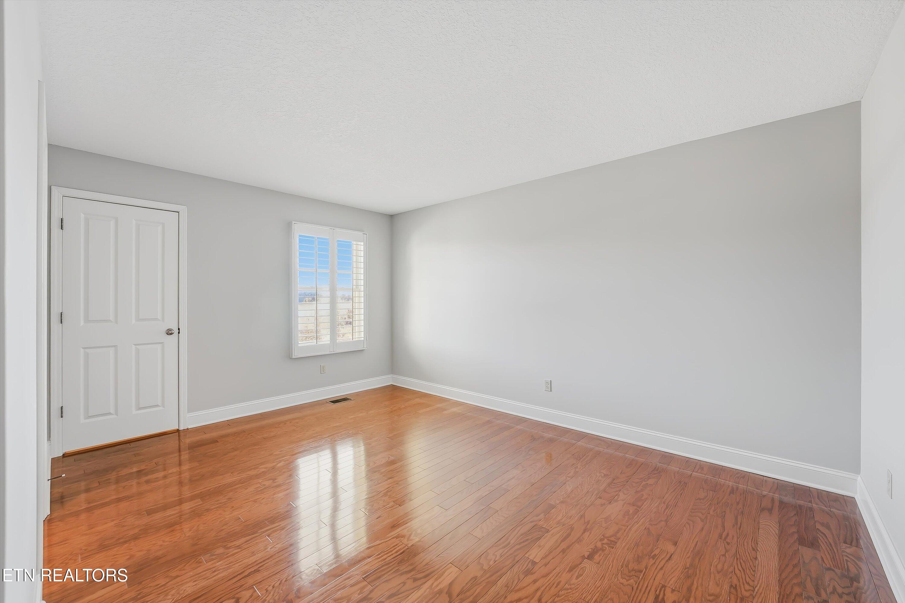 3909 Logans Landing Circle, Louisville, TN - Fort Loudoun and Tellico Lake Real Estate - Image# 53